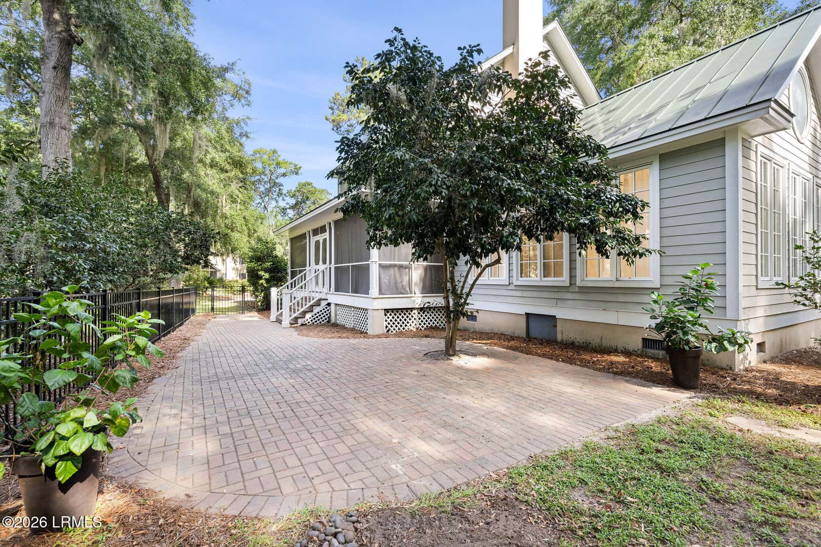 378 Cottage Farm Drive, Beaufort, SC 29902 — photo 9 of 47