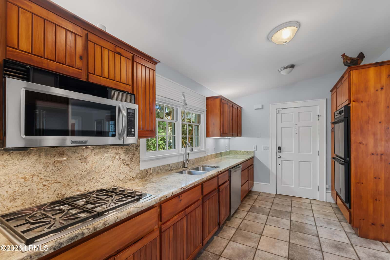 310 Hancock Street, Beaufort, SC 29902 — photo 10 of 46
