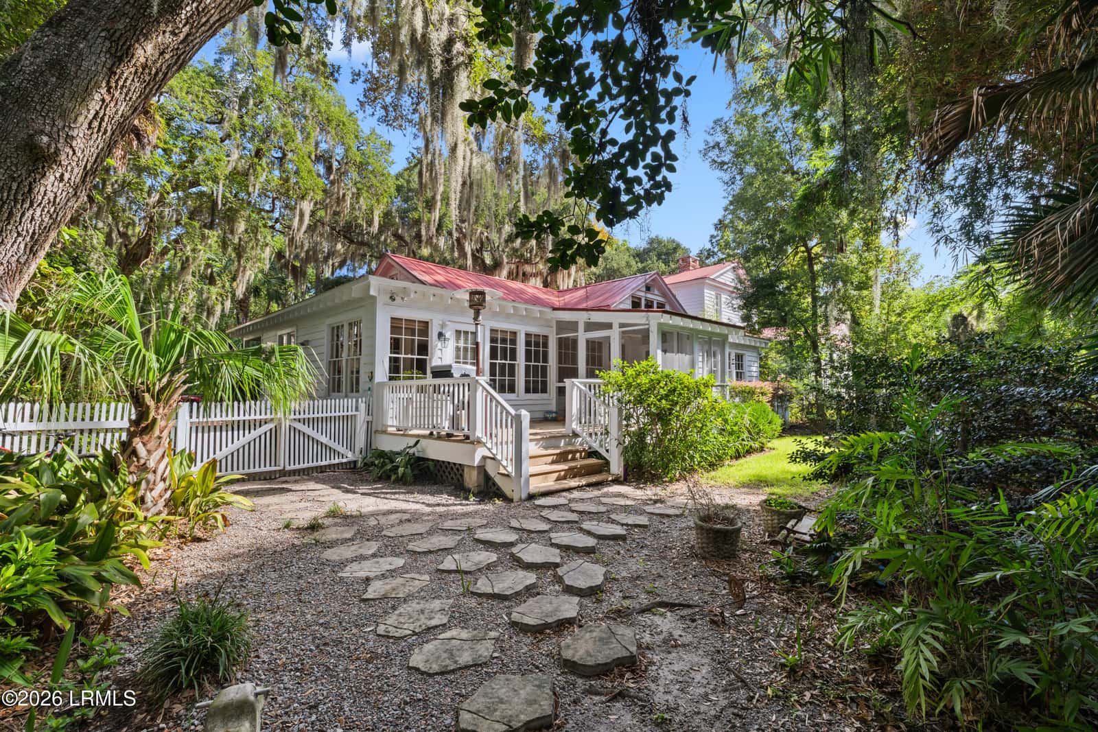 310 Hancock Street, Beaufort, SC 29902 — photo 31 of 46
