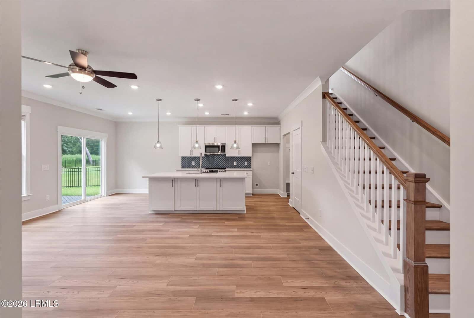 27 Fairfield Road, Beaufort, SC 29907 — photo 7 of 38