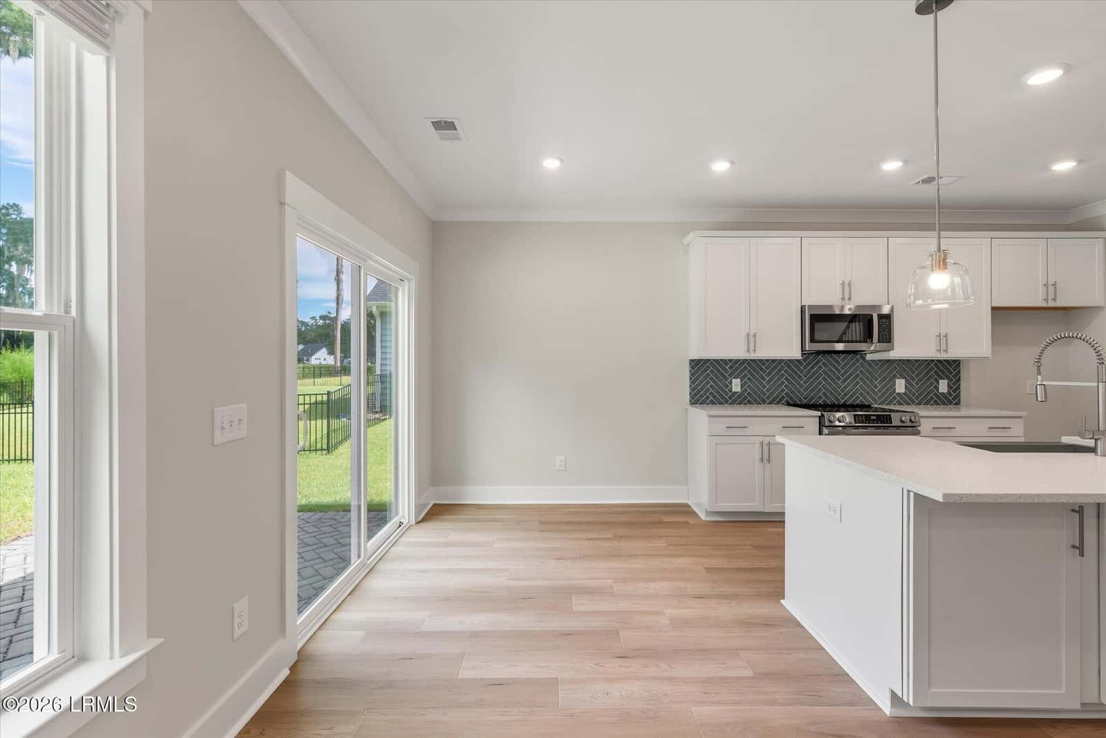 27 Fairfield Road, Beaufort, SC 29907 — photo 18 of 38