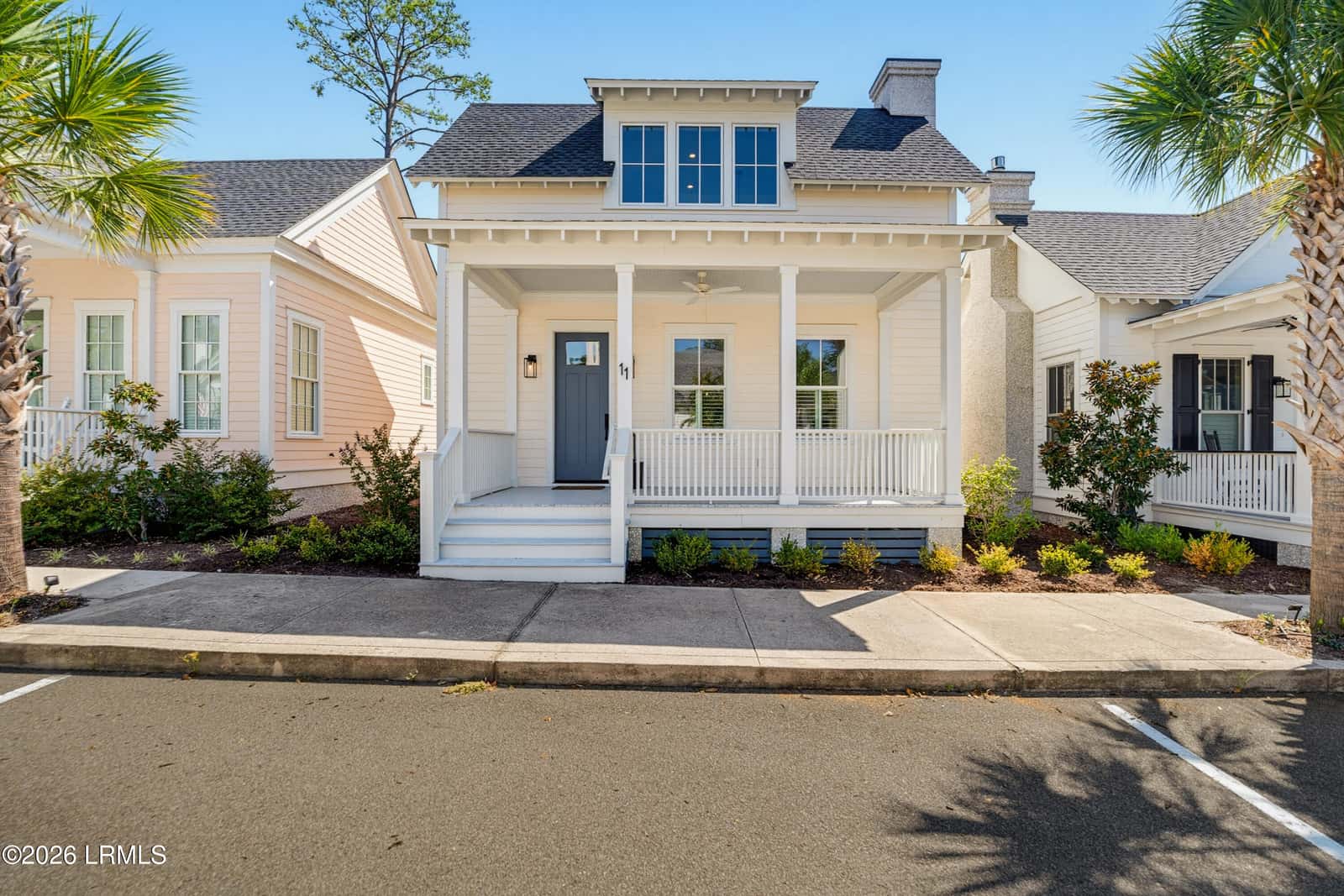 11 Hamlet Row, Beaufort, SC 29906 — photo 1 of 40