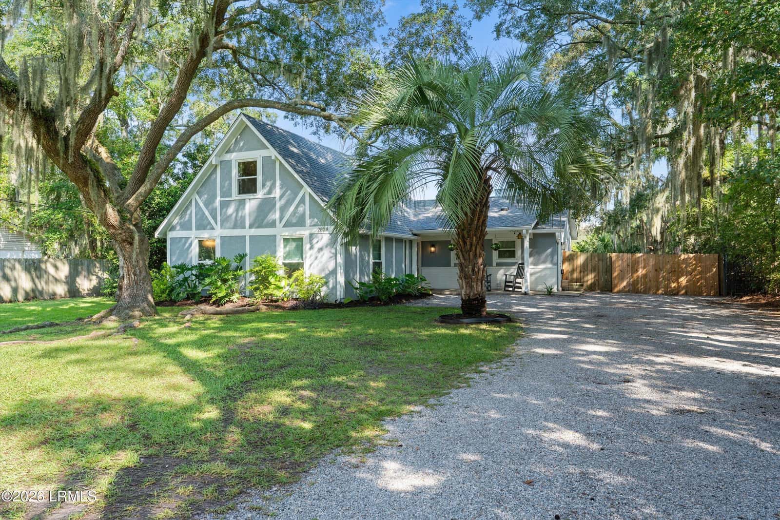 2834 W Royal Oaks Drive, Beaufort, SC 29902 — photo 8 of 53