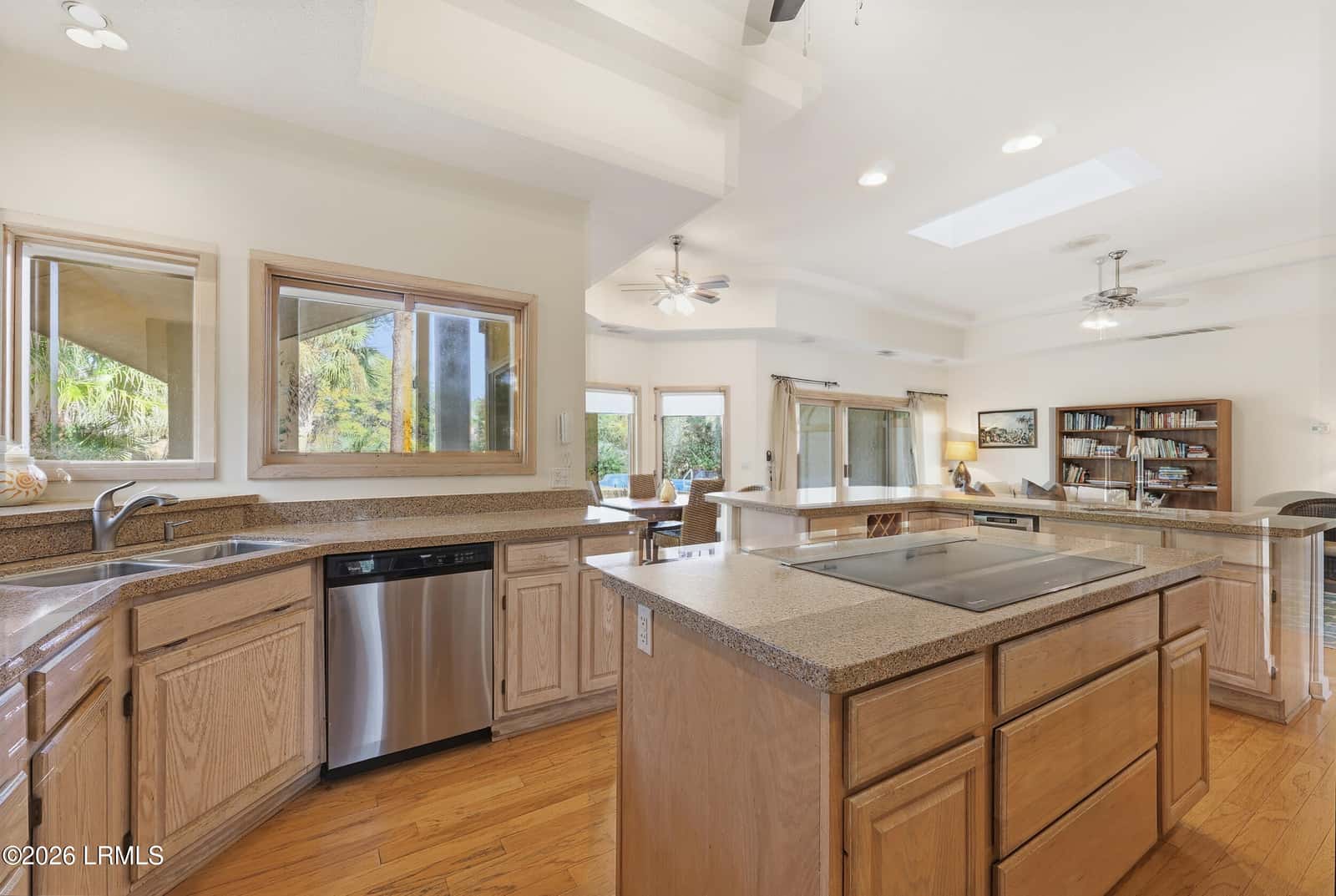 10 Off Shore Drive, Hilton Head Island, SC 29928 — photo 11 of 26