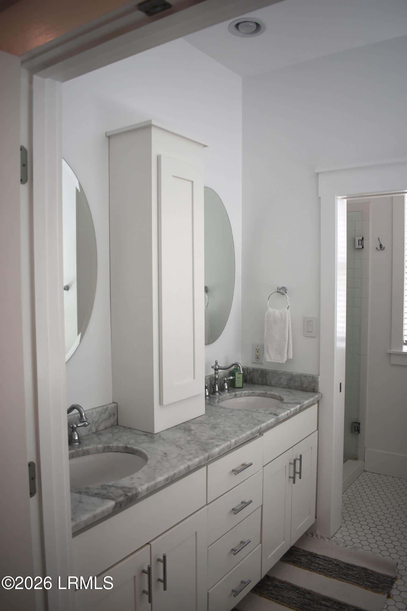 8 Hayek Street B, Beaufort, SC 29907 — photo 8 of 27
