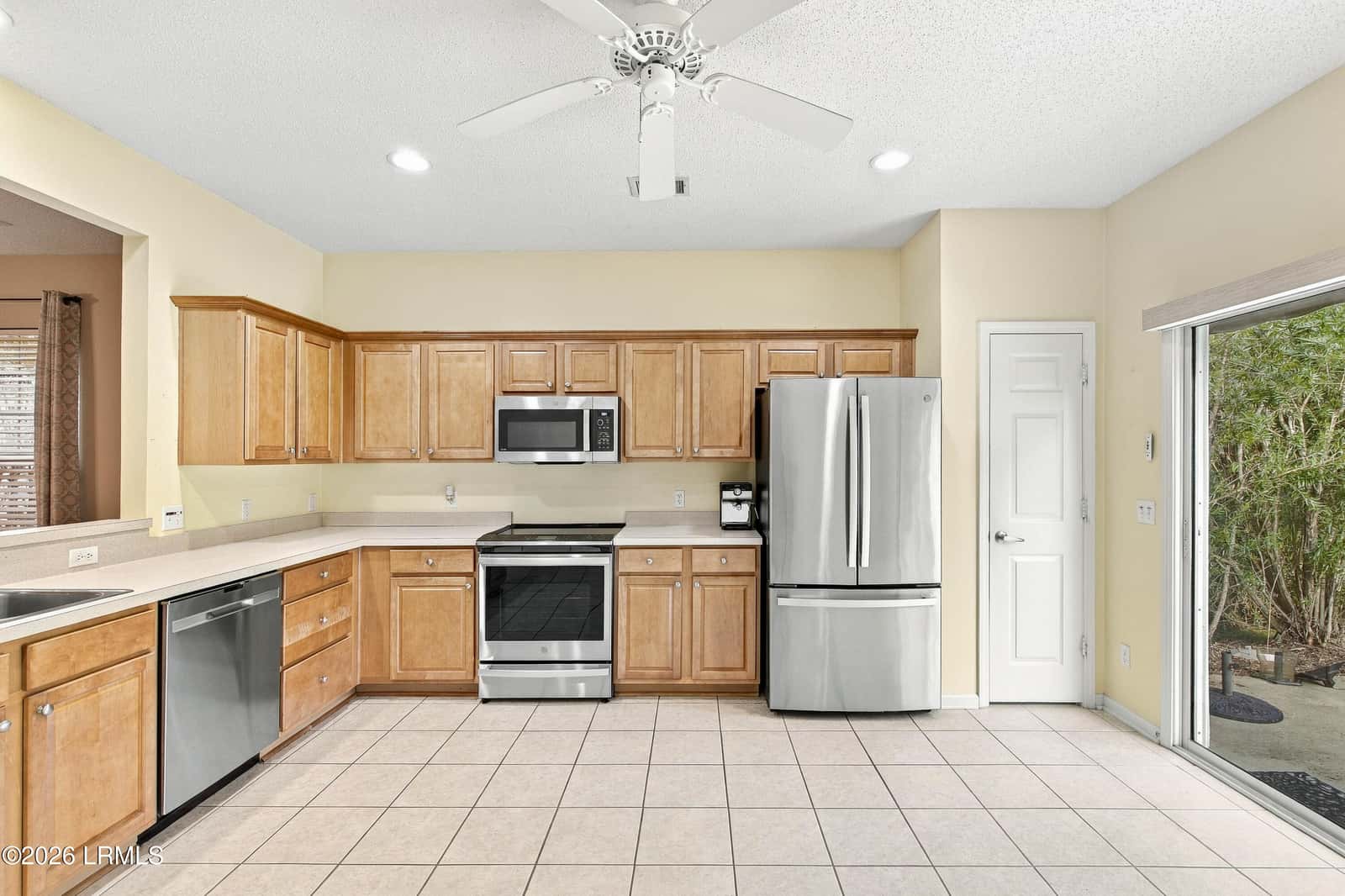 147 Landing Lane, Bluffton, SC 29909 — photo 8 of 23