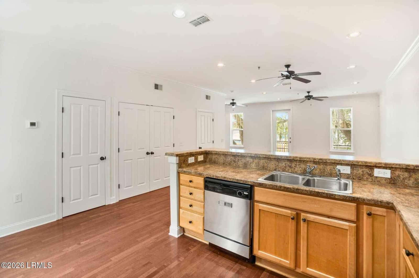 828 Paris Avenue B, Port Royal, SC 29935 — photo 13 of 25