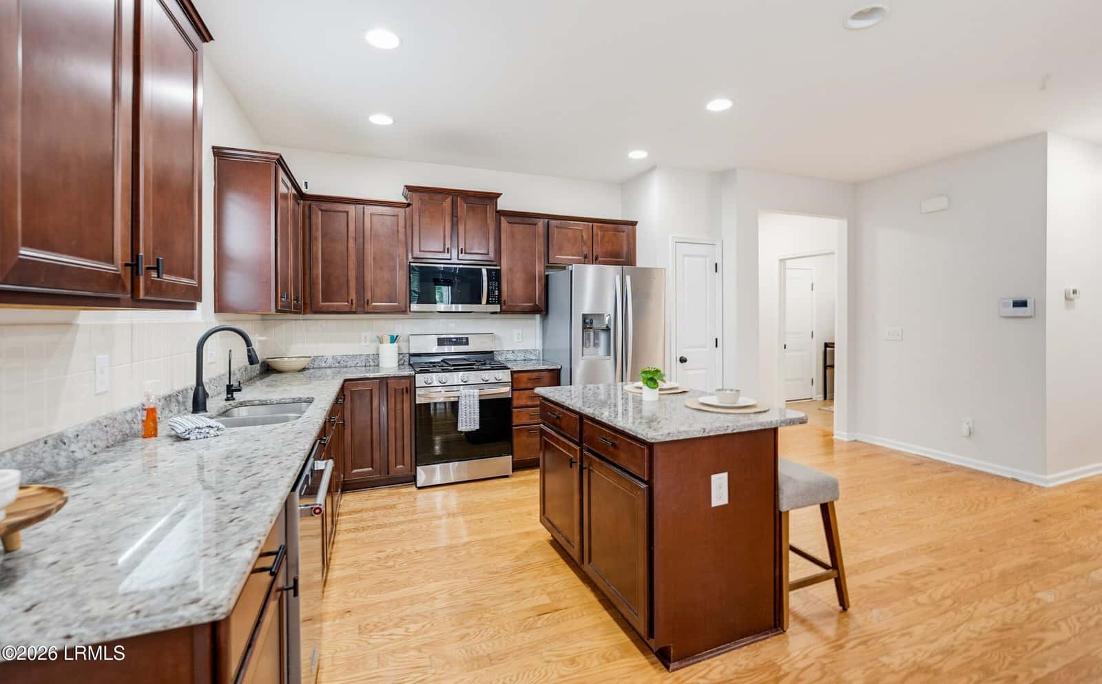 35 Brasstown Way, Beaufort, SC 29906 — photo 9 of 38
