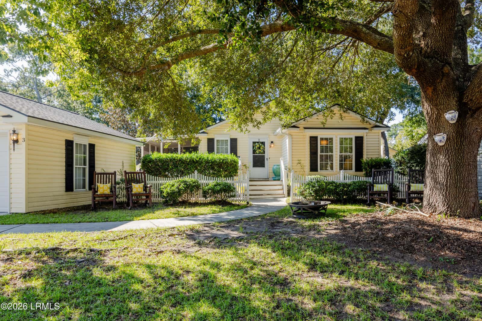 3 Shelterwood Lane, Bluffton, SC 29910 — photo 2 of 20