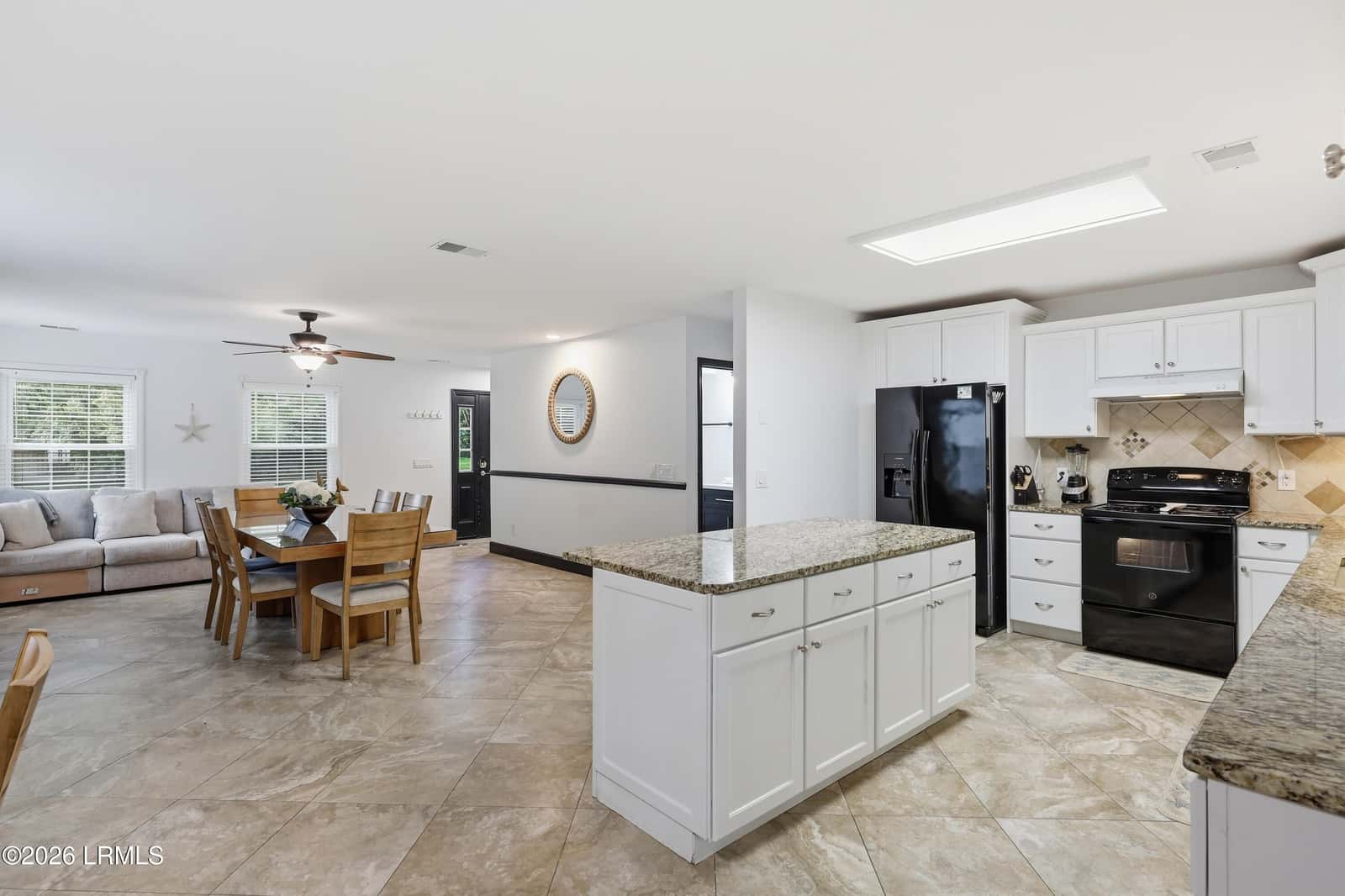 14 Marblehead Road, Hilton Head Island, SC 29926 — photo 10 of 48