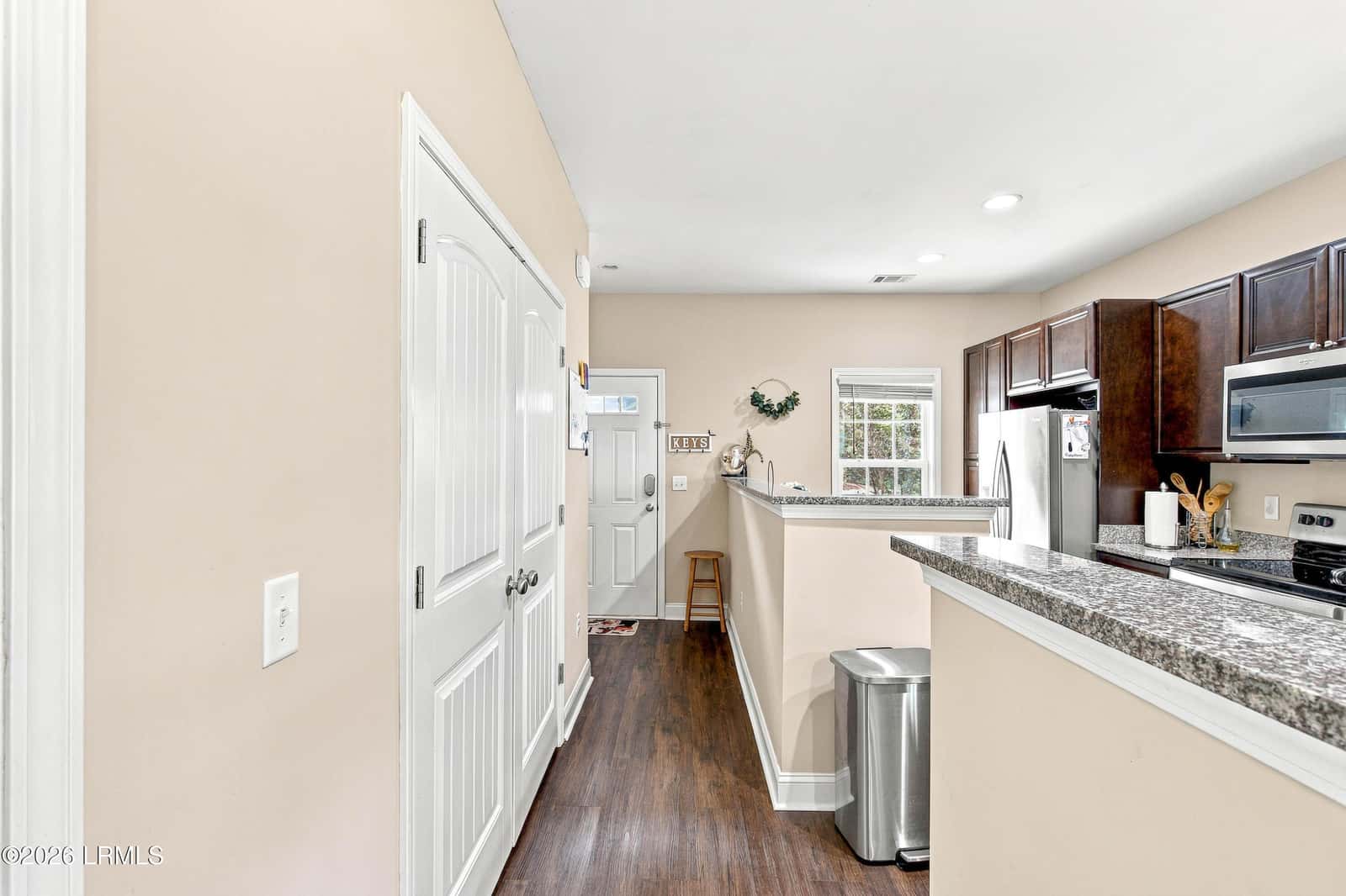 388 Dante Circle, Beaufort, SC 29906 — photo 8 of 60