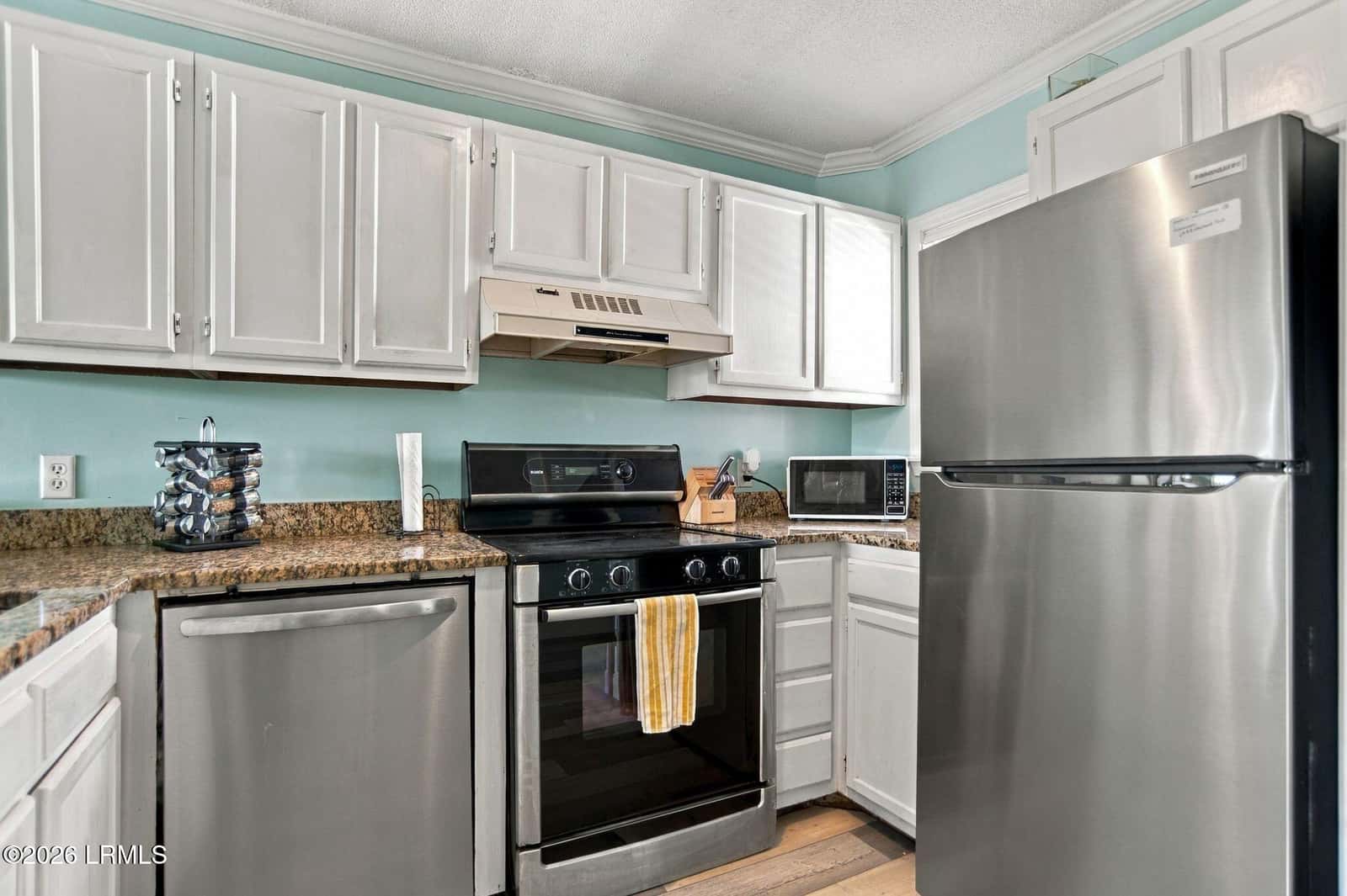 663 William Hilton Parkway 1208, Hilton Head Island, SC 29928 — photo 7 of 35