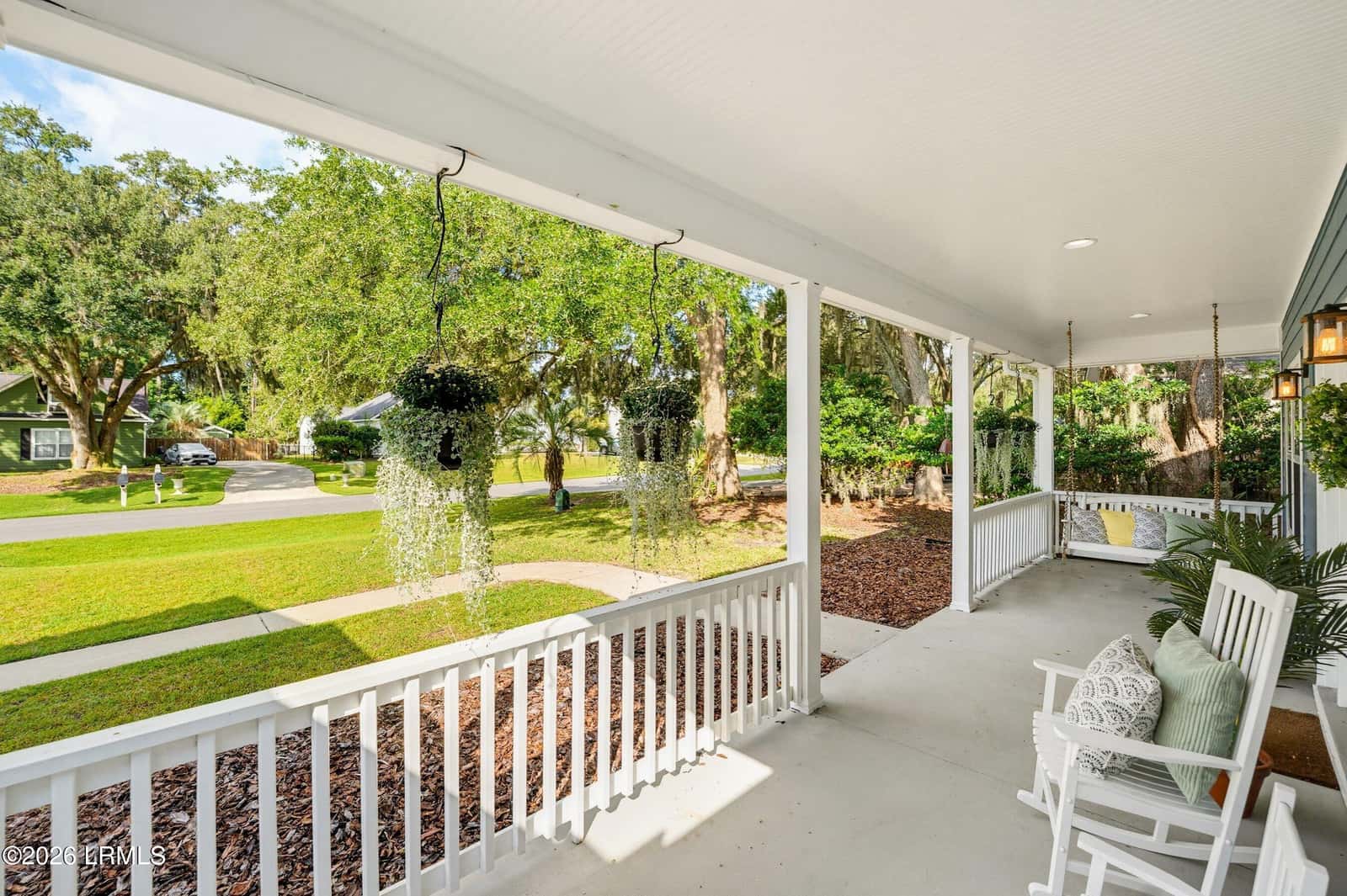 1040 Otter Circle, Beaufort, SC 29902 — photo 9 of 59