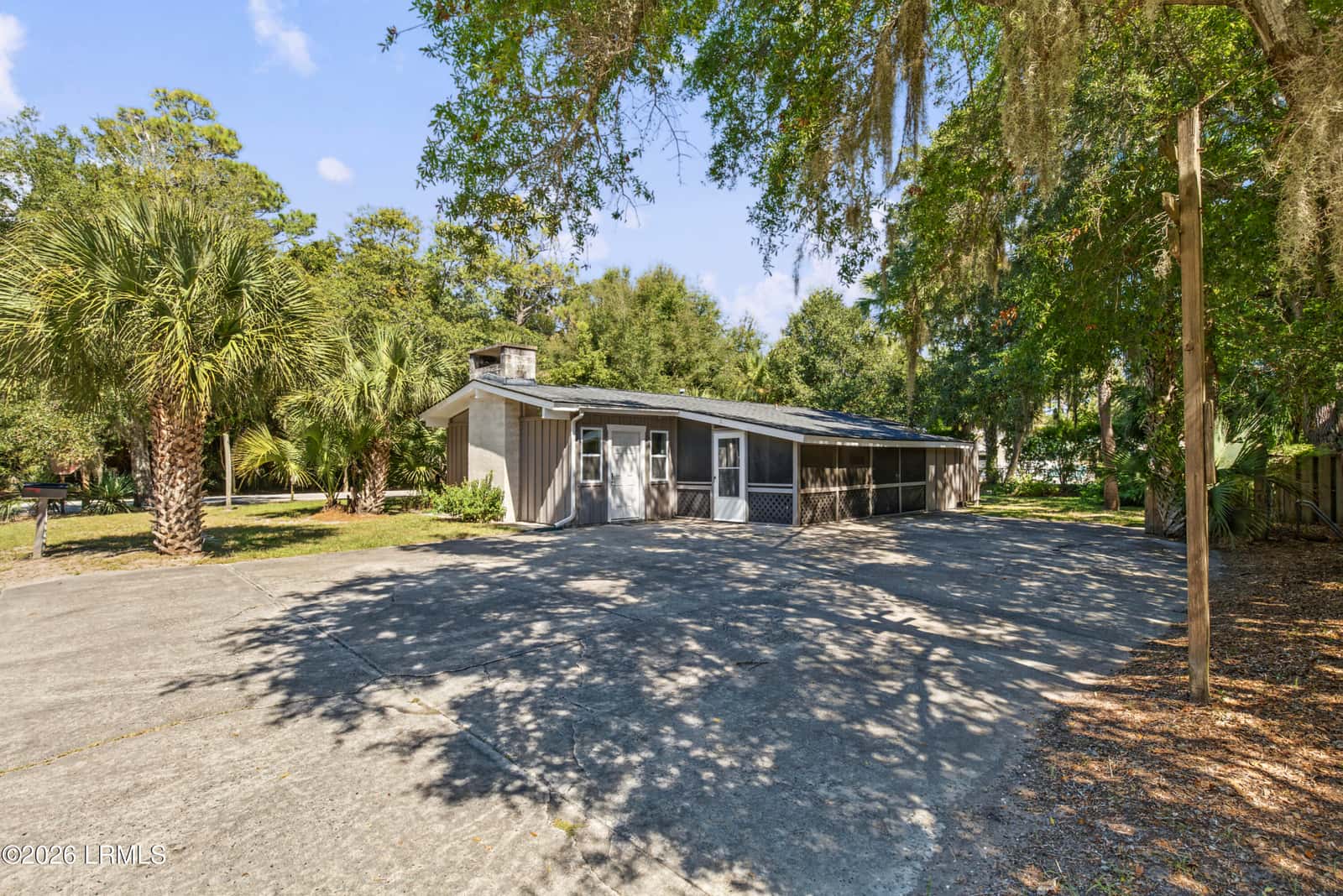 1 Robin Street, Hilton Head Island, SC 29928 — photo 2 of 31