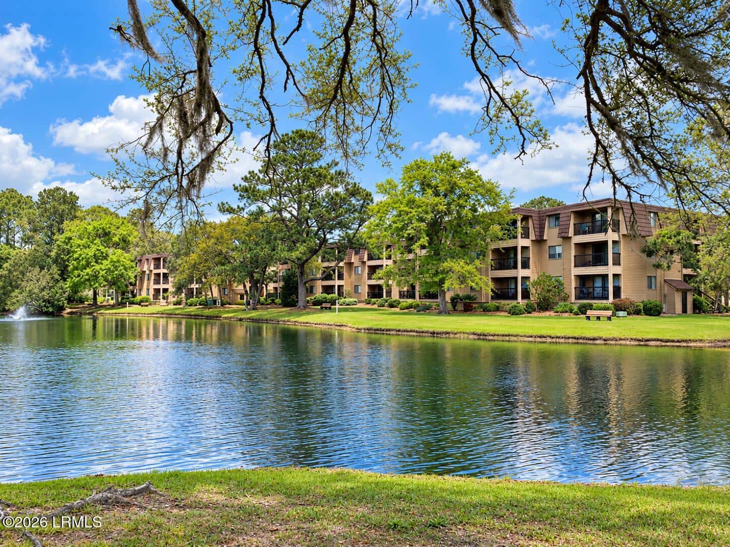 40 Folly Field Road 205b, Hilton Head Island, SC 29928 — photo 24 of 38