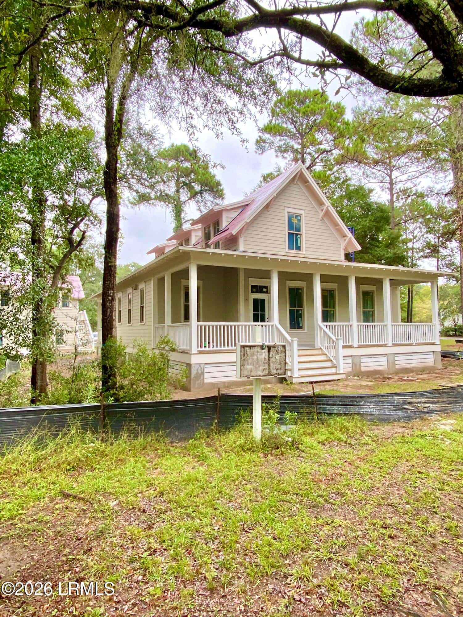 695 Distant Island Drive, Beaufort, SC 29907 — photo 2 of 43