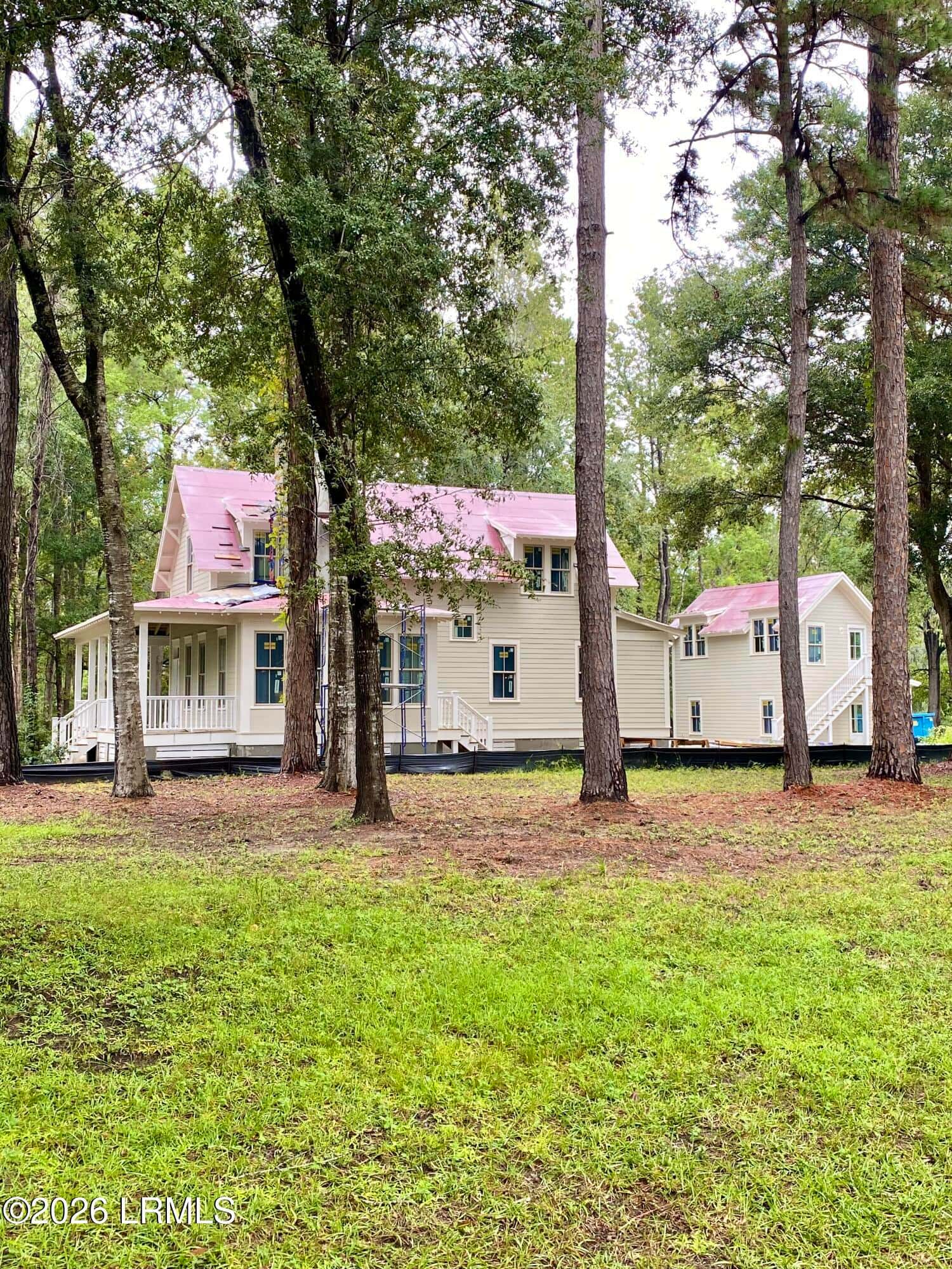 695 Distant Island Drive, Beaufort, SC 29907 — photo 4 of 43