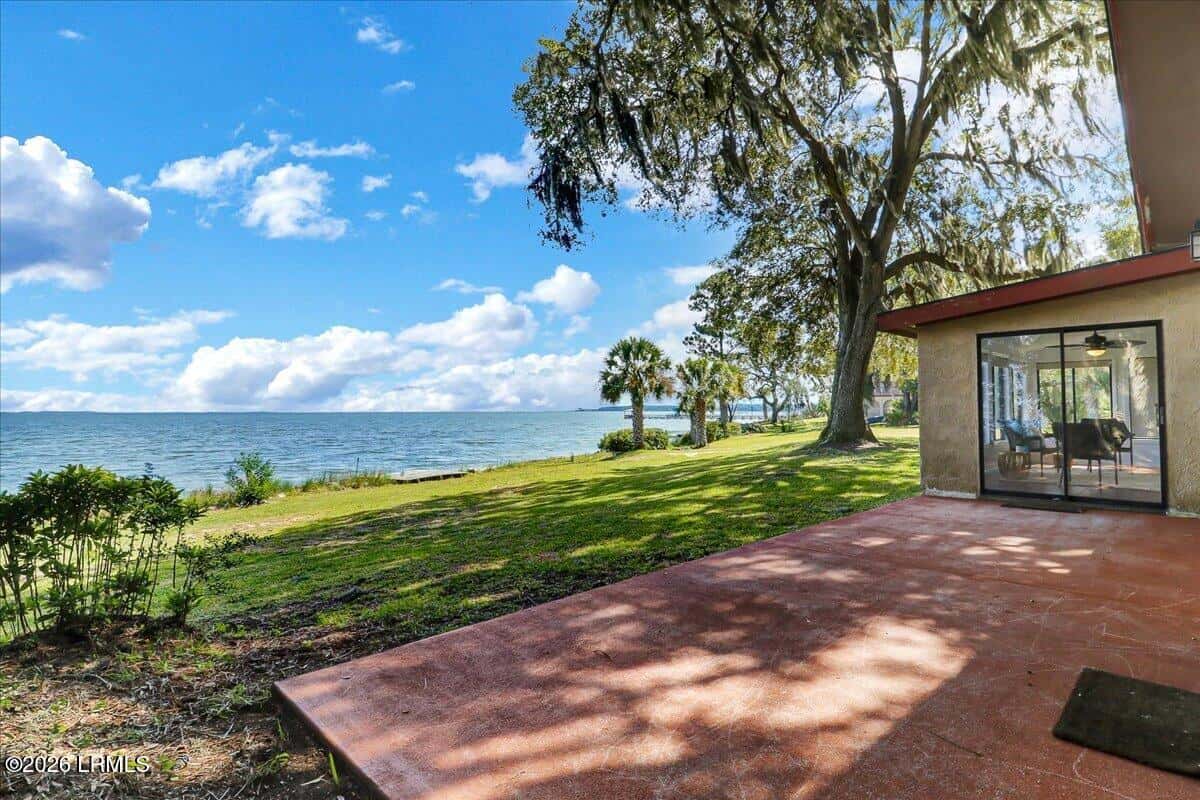 50 Honeysuckle Lane, Beaufort, SC 29907 — photo 4 of 62