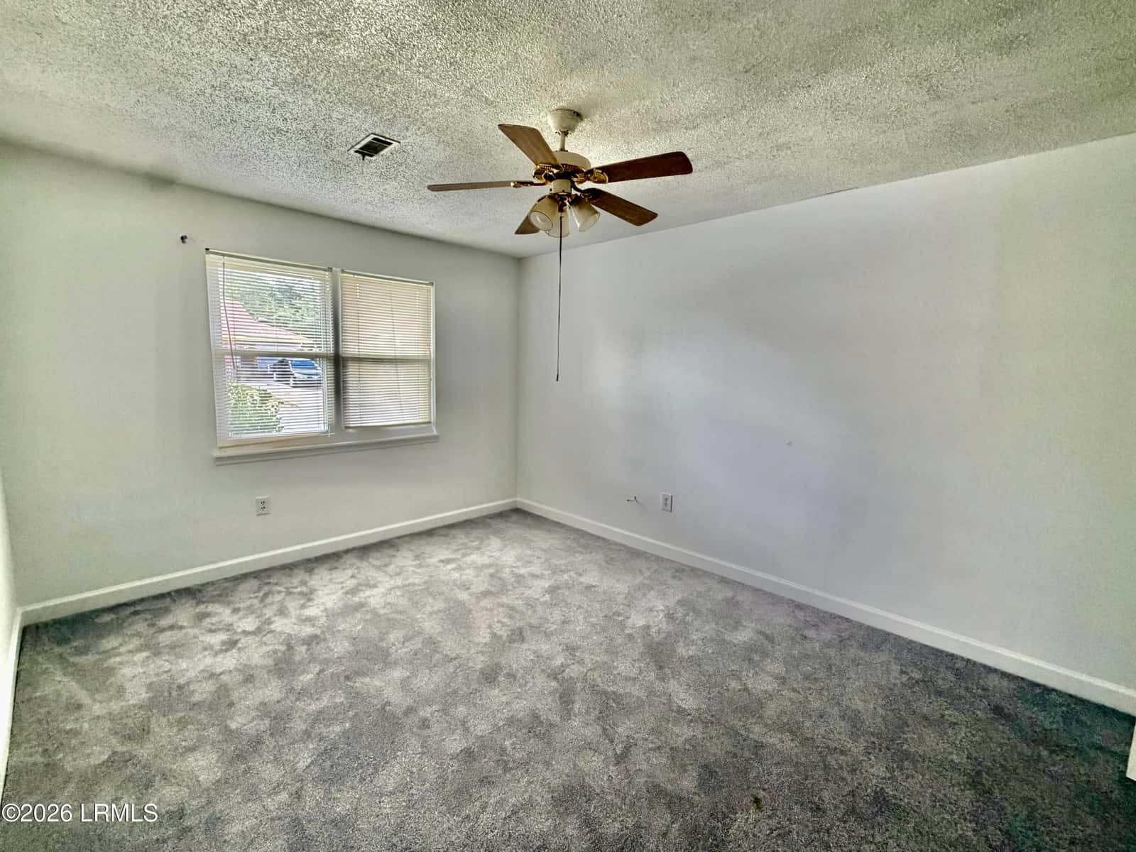 7724 Suzanne Drive, North Charleston, SC 29418 — photo 5 of 17