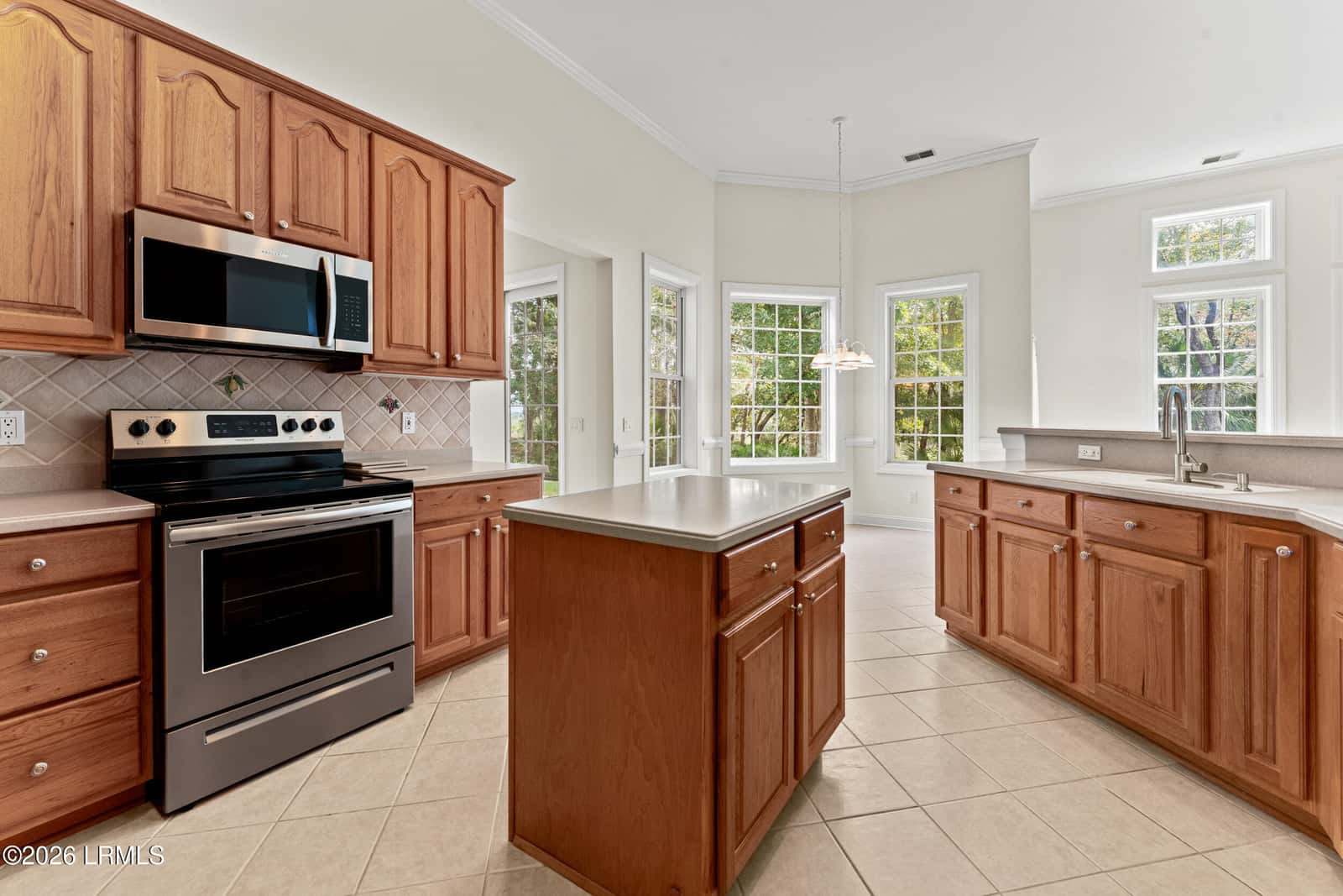 6 Waterton Circle, Bluffton, SC 29910 — photo 14 of 44