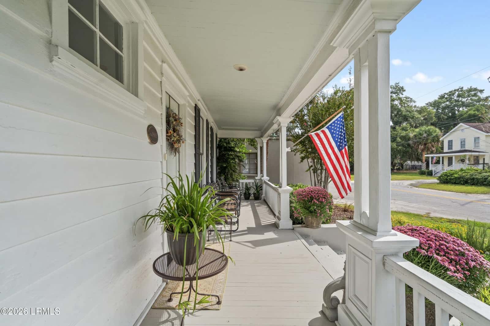 1215 Prince Street, Beaufort, SC 29902 — photo 4 of 50