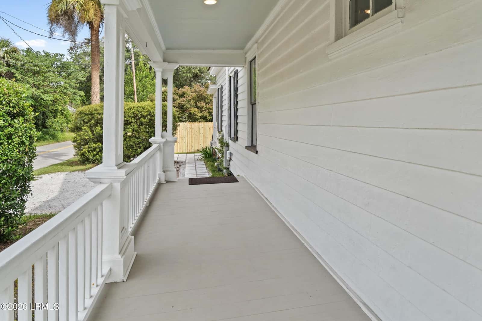 1215 Prince Street, Beaufort, SC 29902 — photo 5 of 50