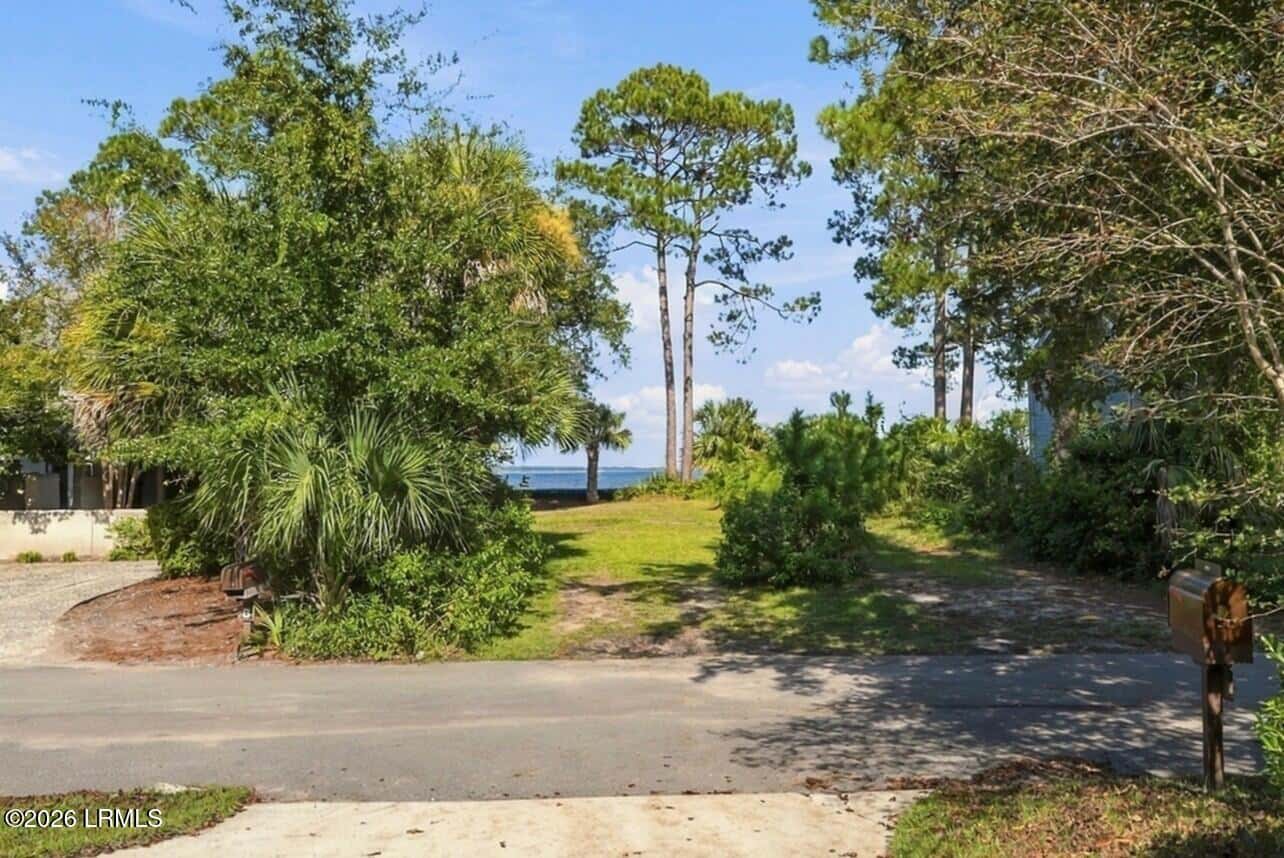 11 Dolphin Point Lane, Hilton Head Island, SC 29926 — photo 28 of 34