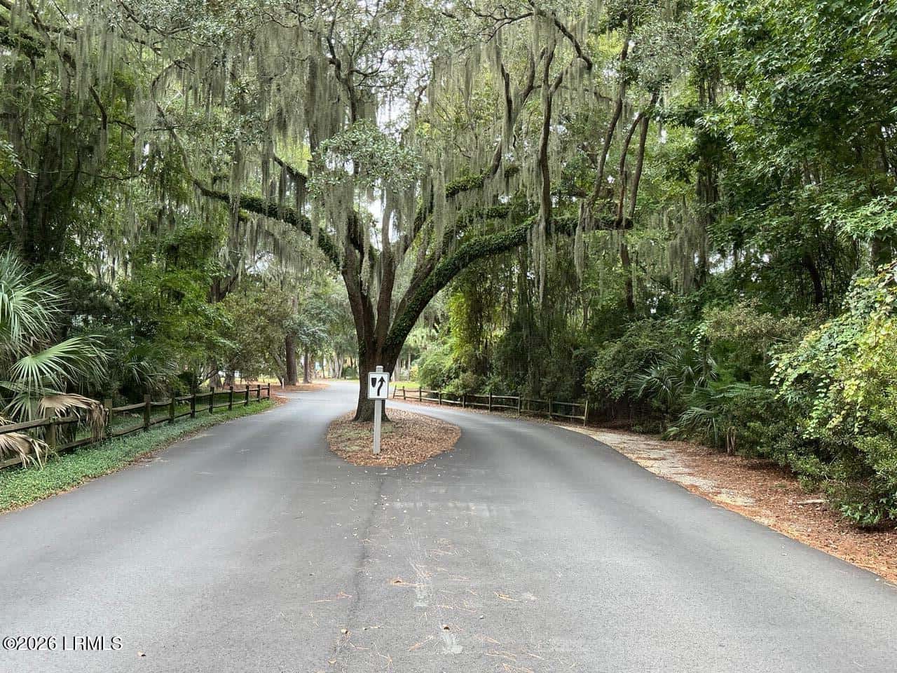 80 N Boone Road, St. Helena Island, SC 29920 — photo 4 of 22
