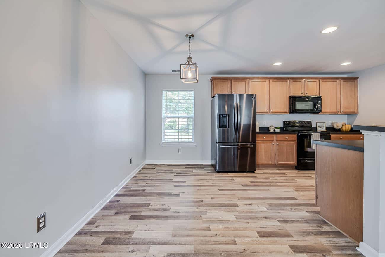 2 Fairgreen Street, Savannah, GA 31407 — photo 22 of 65