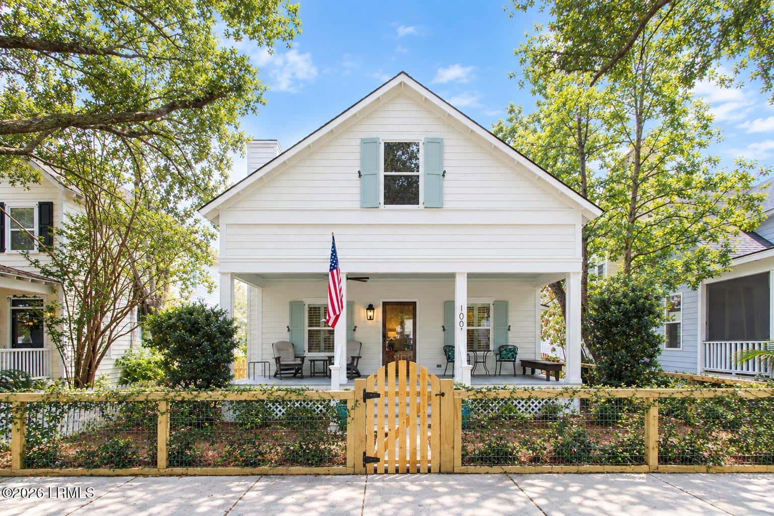 1009 11th Street, Port Royal, SC 29935 — photo 1 of 34