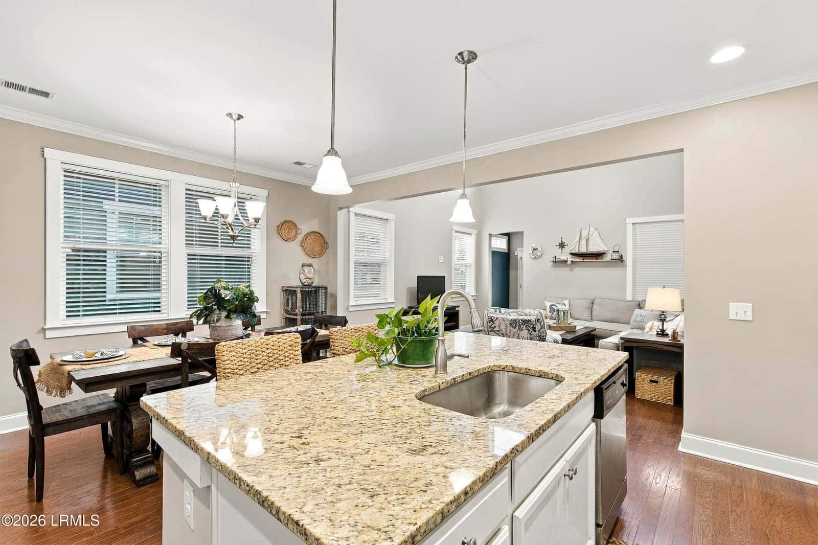 327 Cockle Lane, Beaufort, SC 29906 — photo 10 of 31