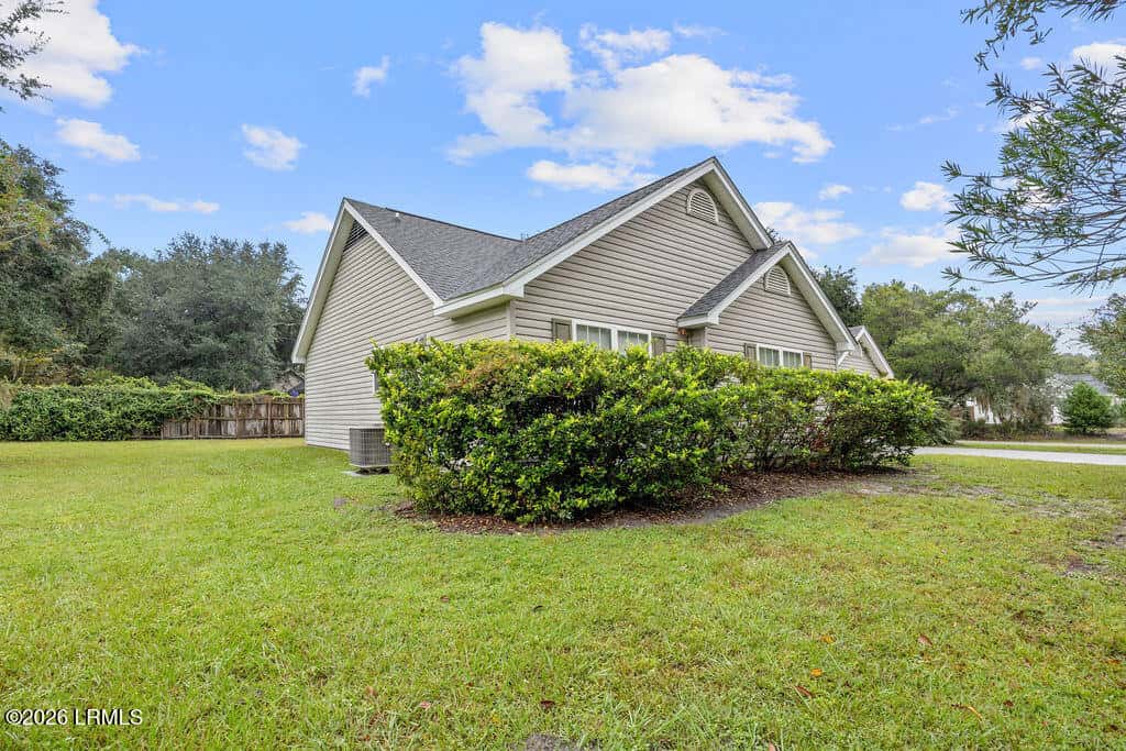 51 Southern Magnolia Drive, Beaufort, SC 29907 — photo 7 of 30