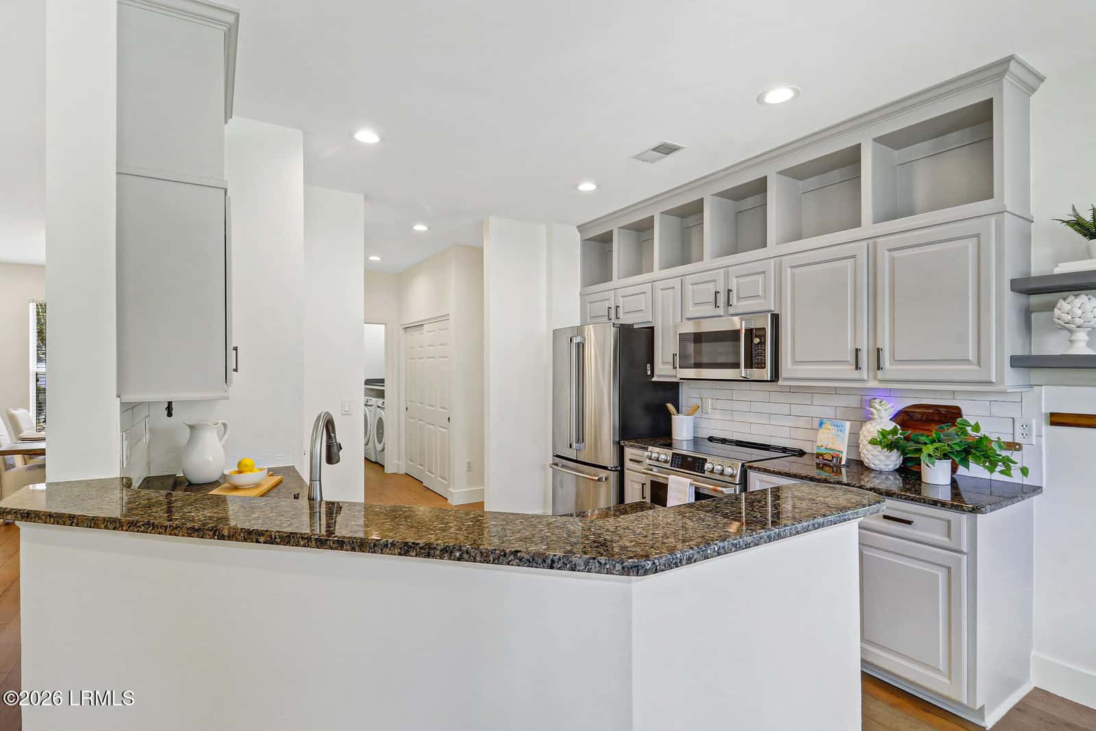18 Pendarvis Way, Bluffton, SC 29909 — photo 9 of 38