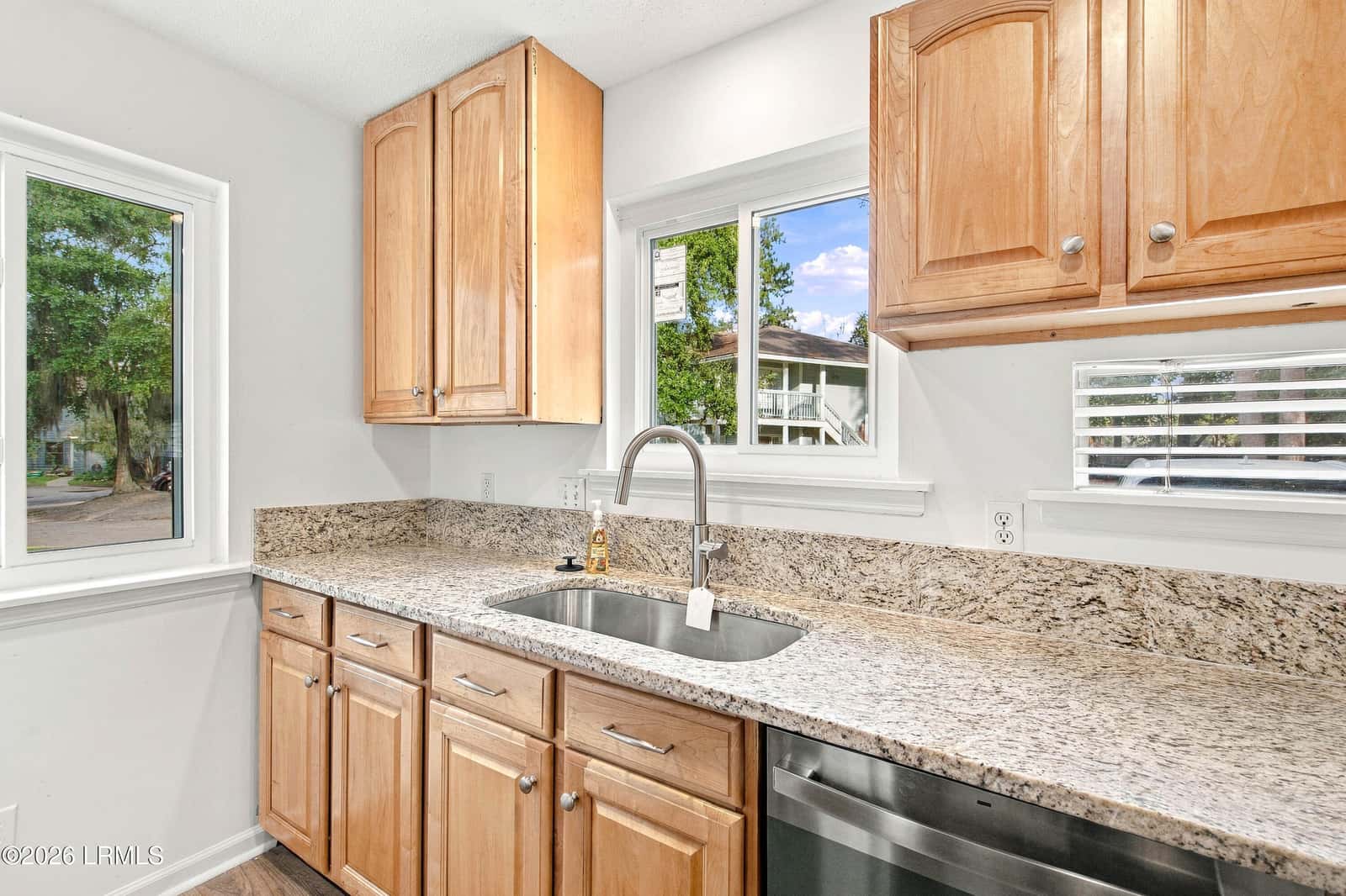 201 Battery Lane 201, Port Royal, SC 29902 — photo 10 of 28