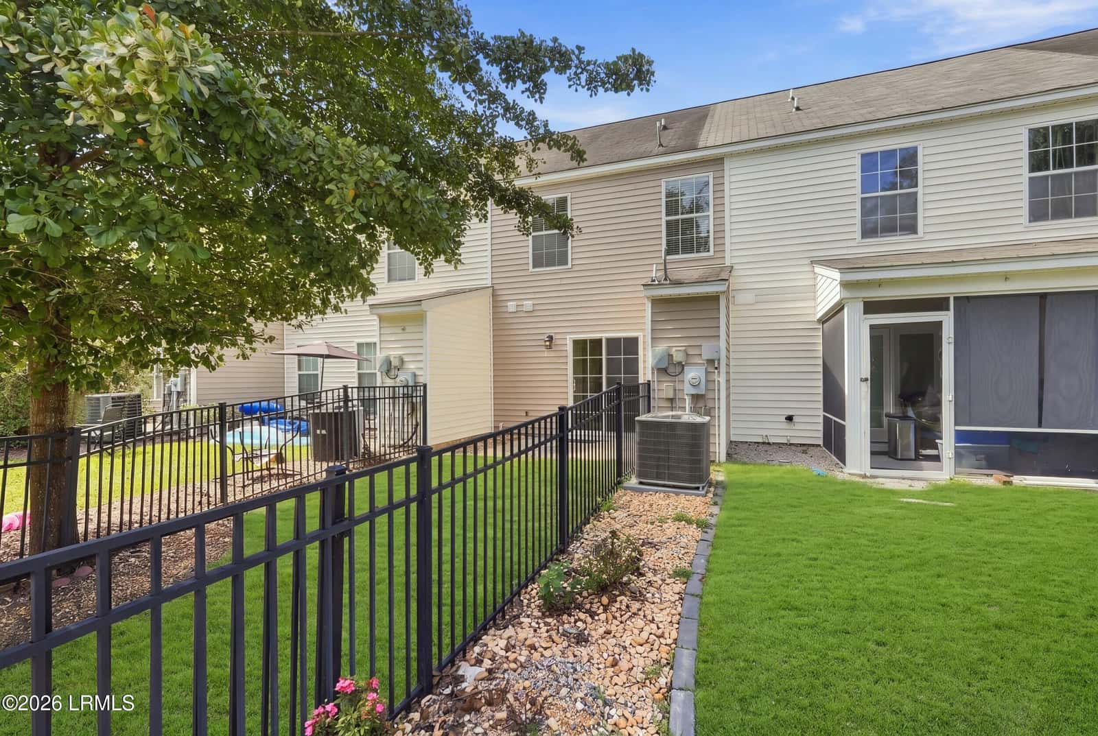 114 Slater Street, Bluffton, SC 29909 — photo 3 of 64