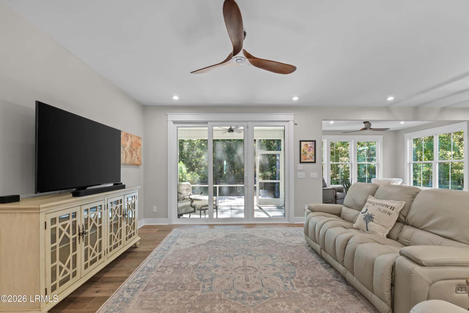 125 Carolina Oaks Avenue, Bluffton, SC 29909 — photo 9 of 47