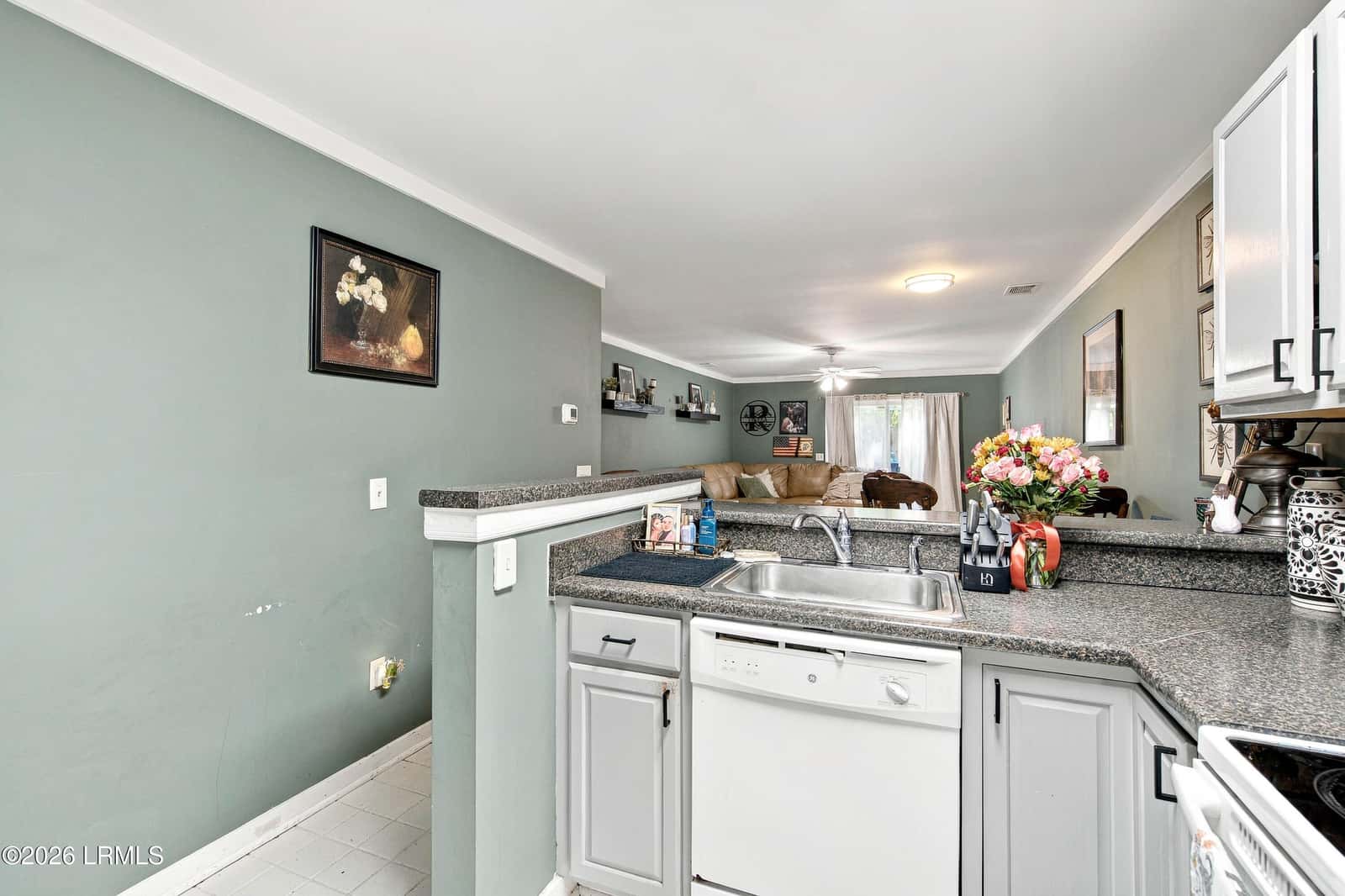 2304 Pine S 12, Beaufort, SC 29902 — photo 10 of 23