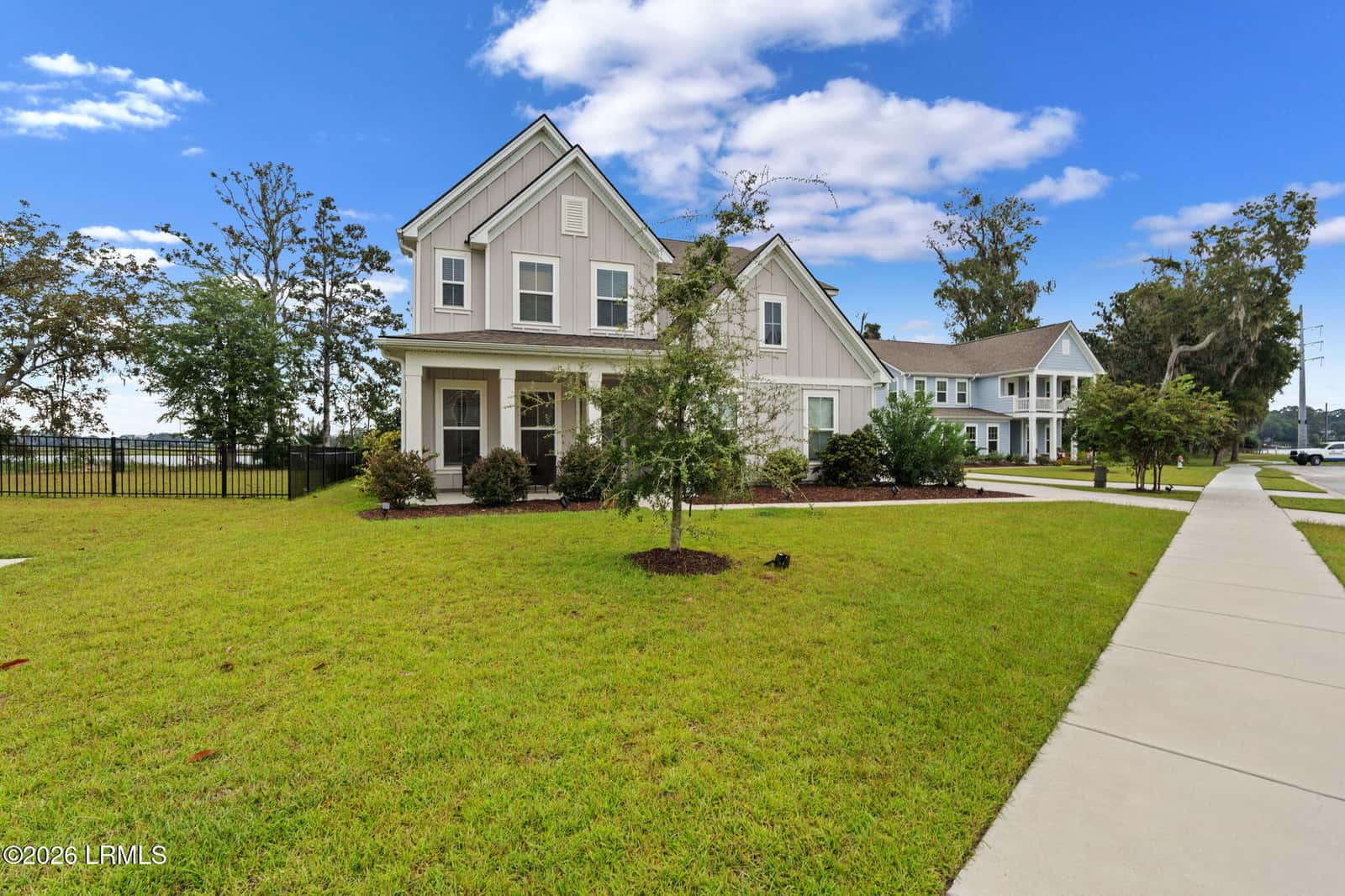 1272 Windswept Oak Lane, Beaufort, SC 29902 — photo 12 of 65