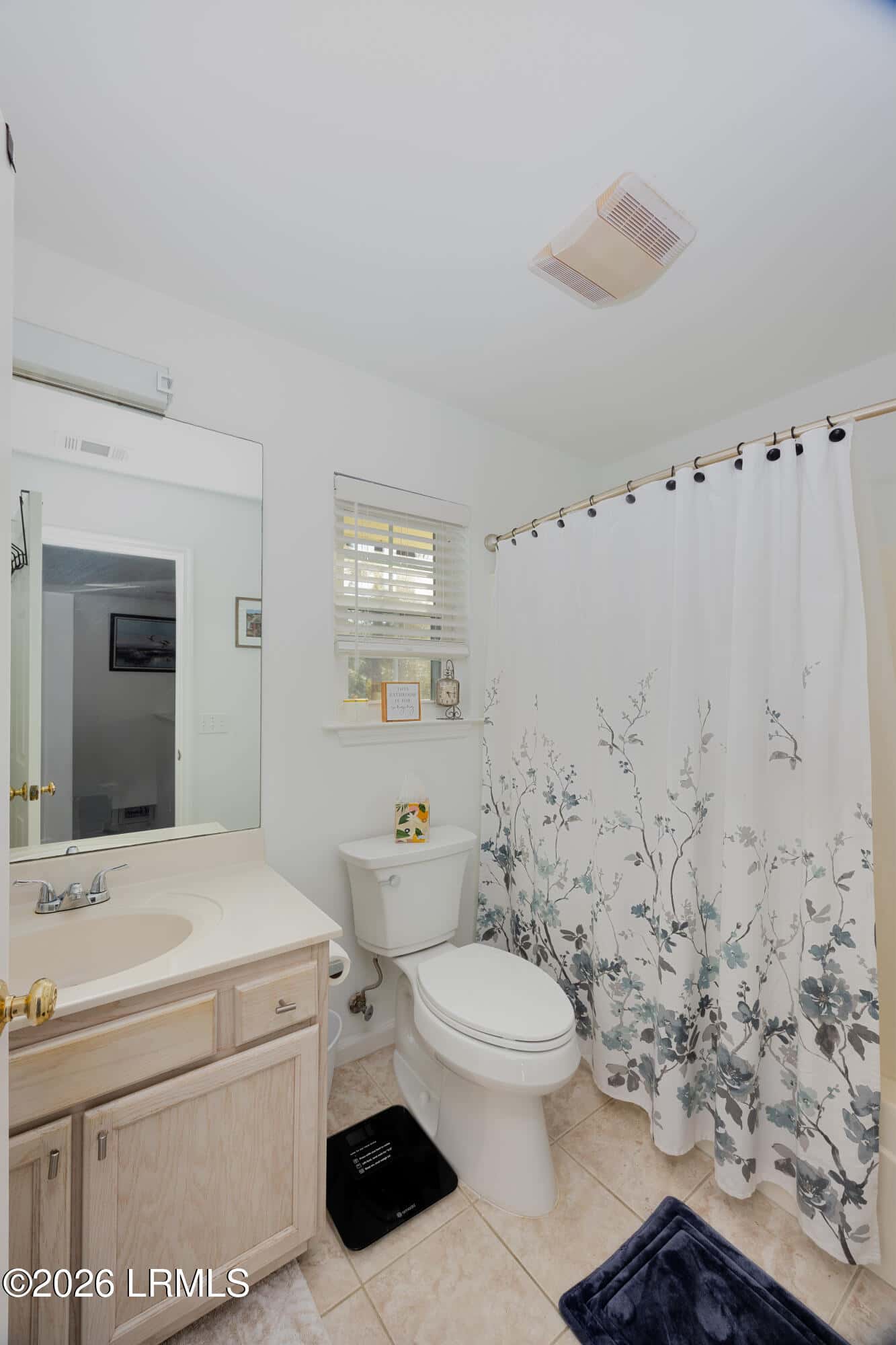 16 Pine Burr Road E 8, Hilton Head Island, SC 29926 — photo 12 of 28