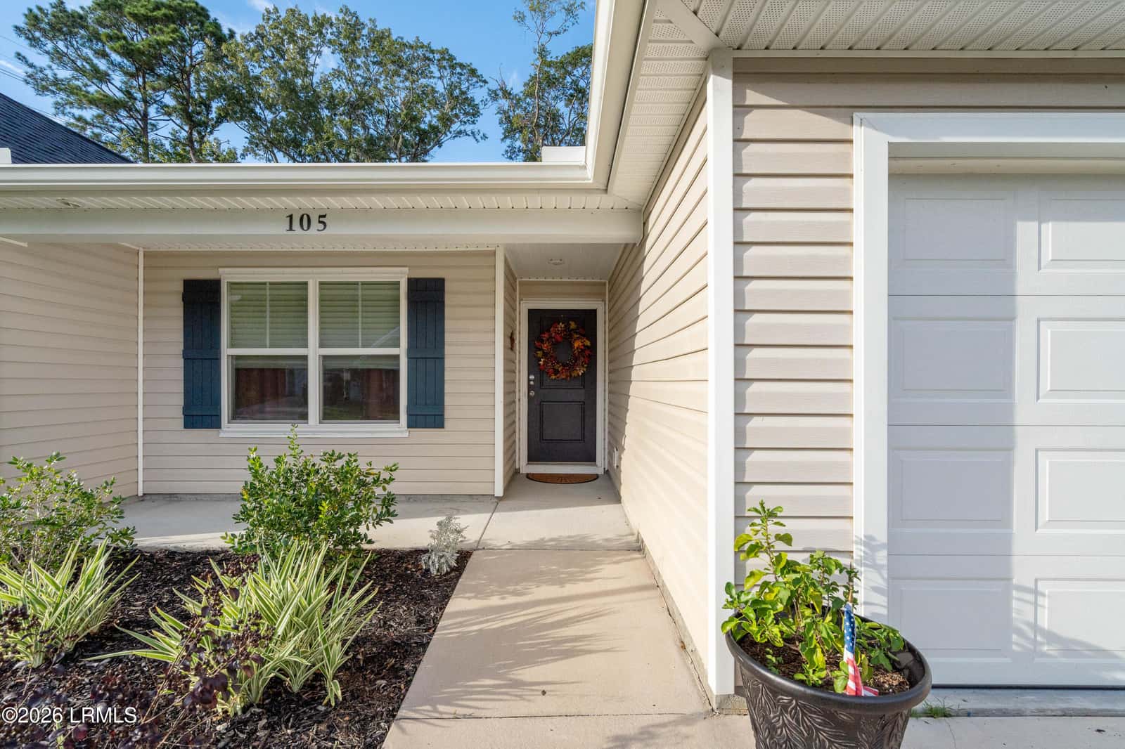 105 Teal Bluff Boulevard, Seabrook, SC 29940 — photo 7 of 43