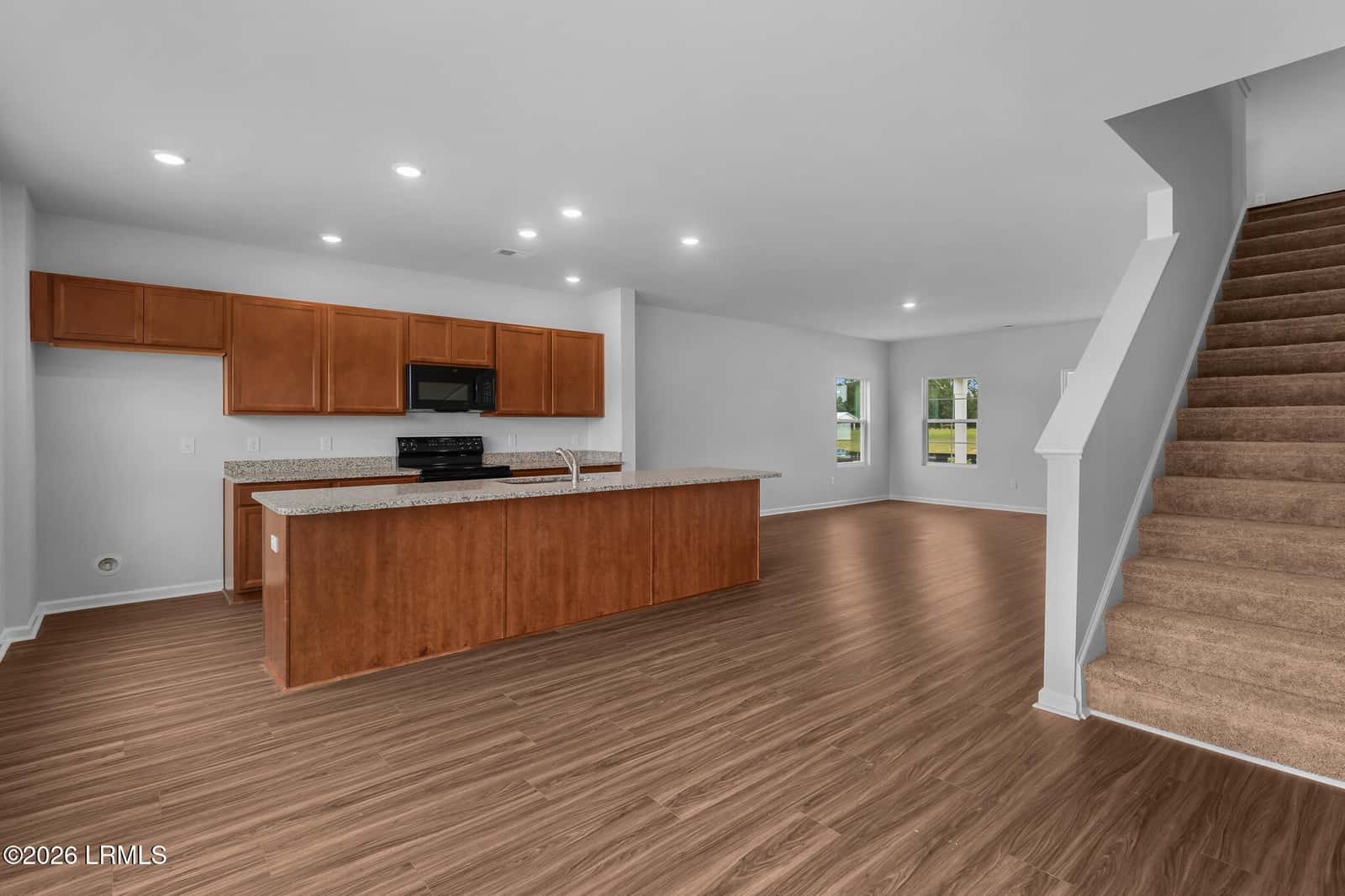 358 Aviation Drive, Ridgeland, SC 29936 — photo 13 of 41