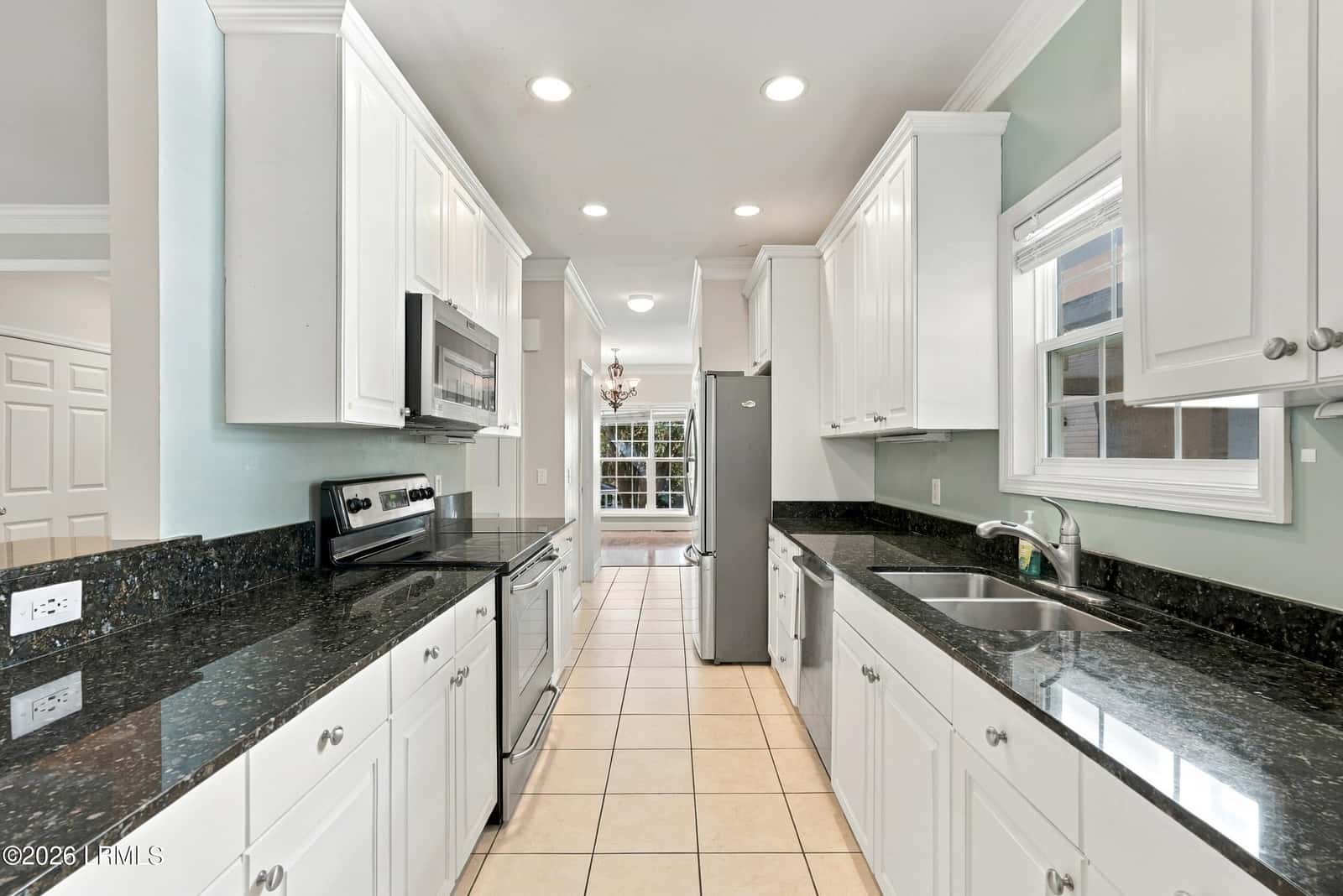 45 Peregrine Drive, Hilton Head Island, SC 29926 — photo 10 of 59