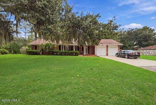 3000 Dogwood Street, Beaufort, SC 29906 — photo 1 of 24