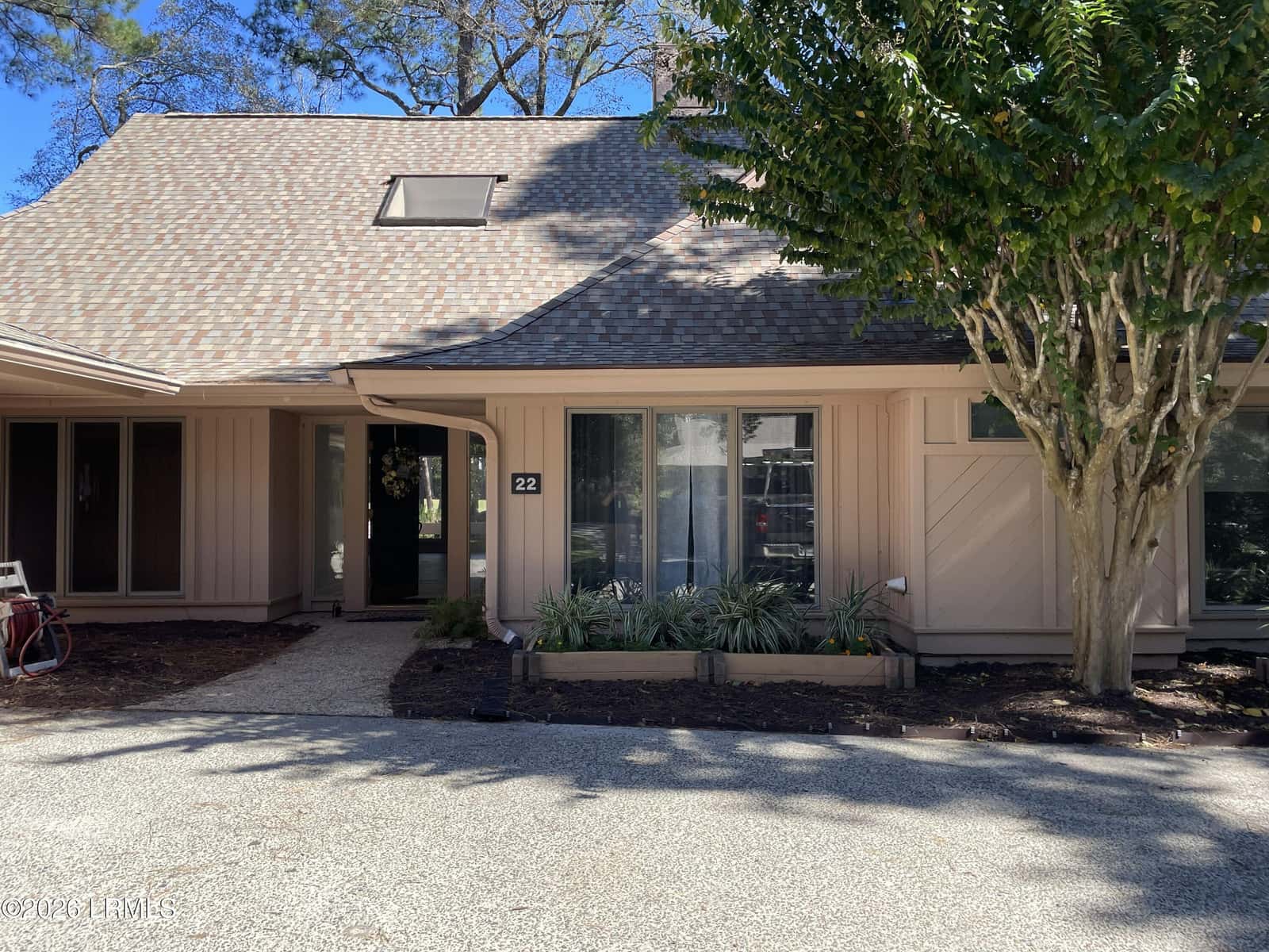 22 Towhee Road, Hilton Head Island, SC 29926 — photo 3 of 16