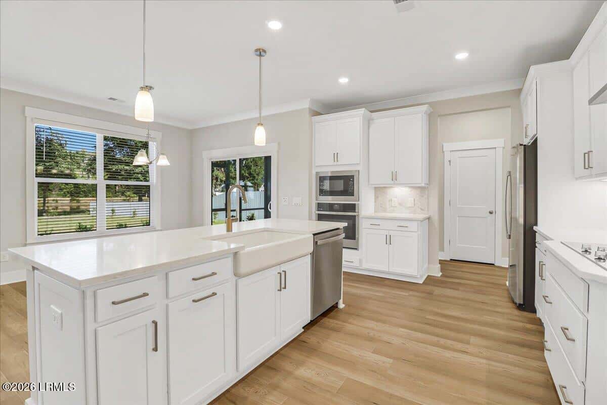 37 Fairfield Road, Beaufort, SC 29907 — photo 9 of 39