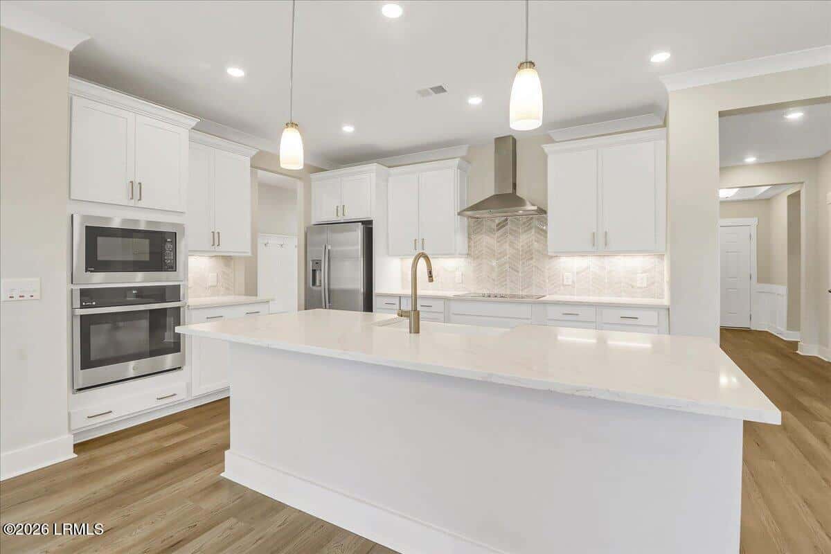 37 Fairfield Road, Beaufort, SC 29907 — photo 11 of 39