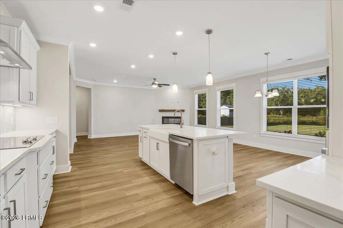 37 Fairfield Road, Beaufort, SC 29907 — photo 12 of 39