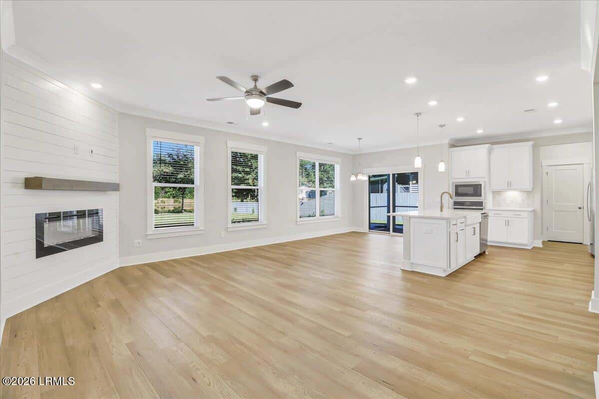 37 Fairfield Road, Beaufort, SC 29907 — photo 14 of 39