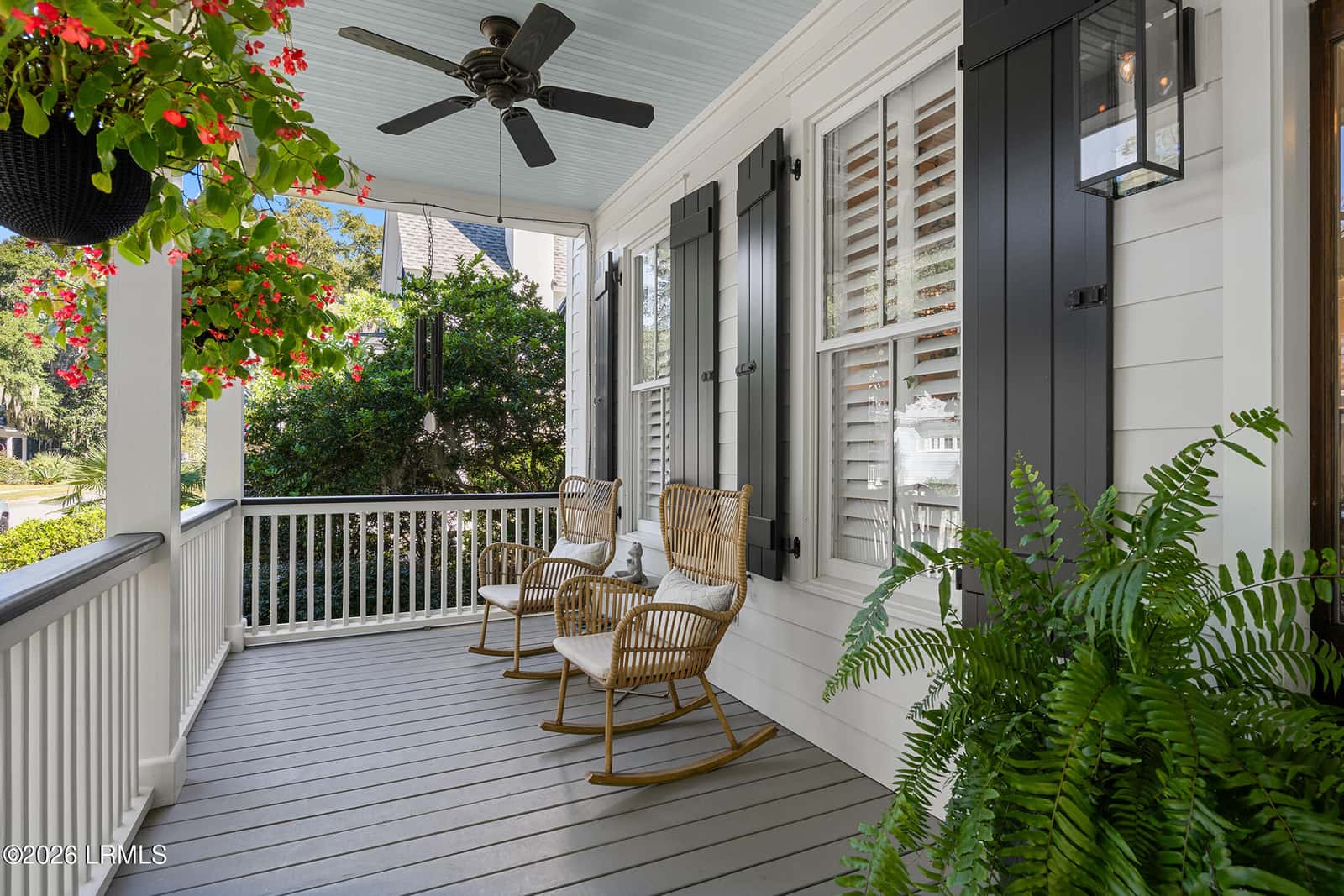 28 Park Way, Beaufort, SC 29907 — photo 10 of 96