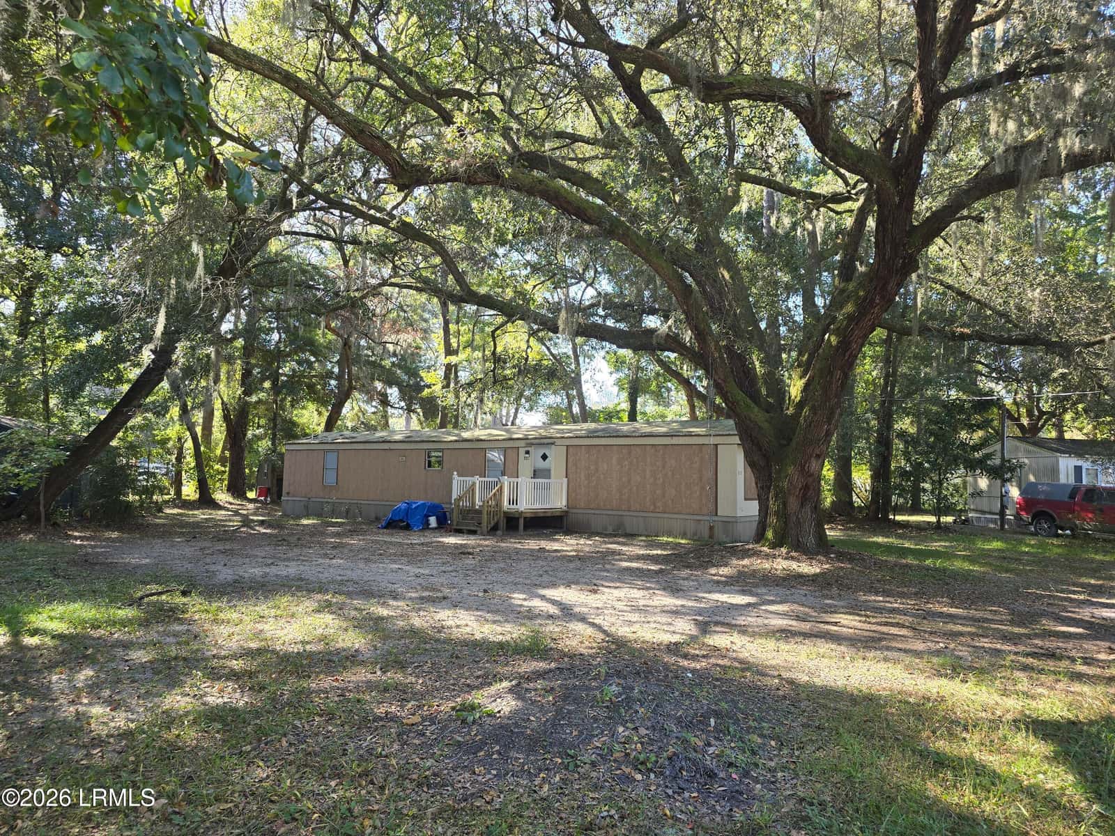 132 Bonaire Circle N, Beaufort, SC 29906 — photo 3 of 11
